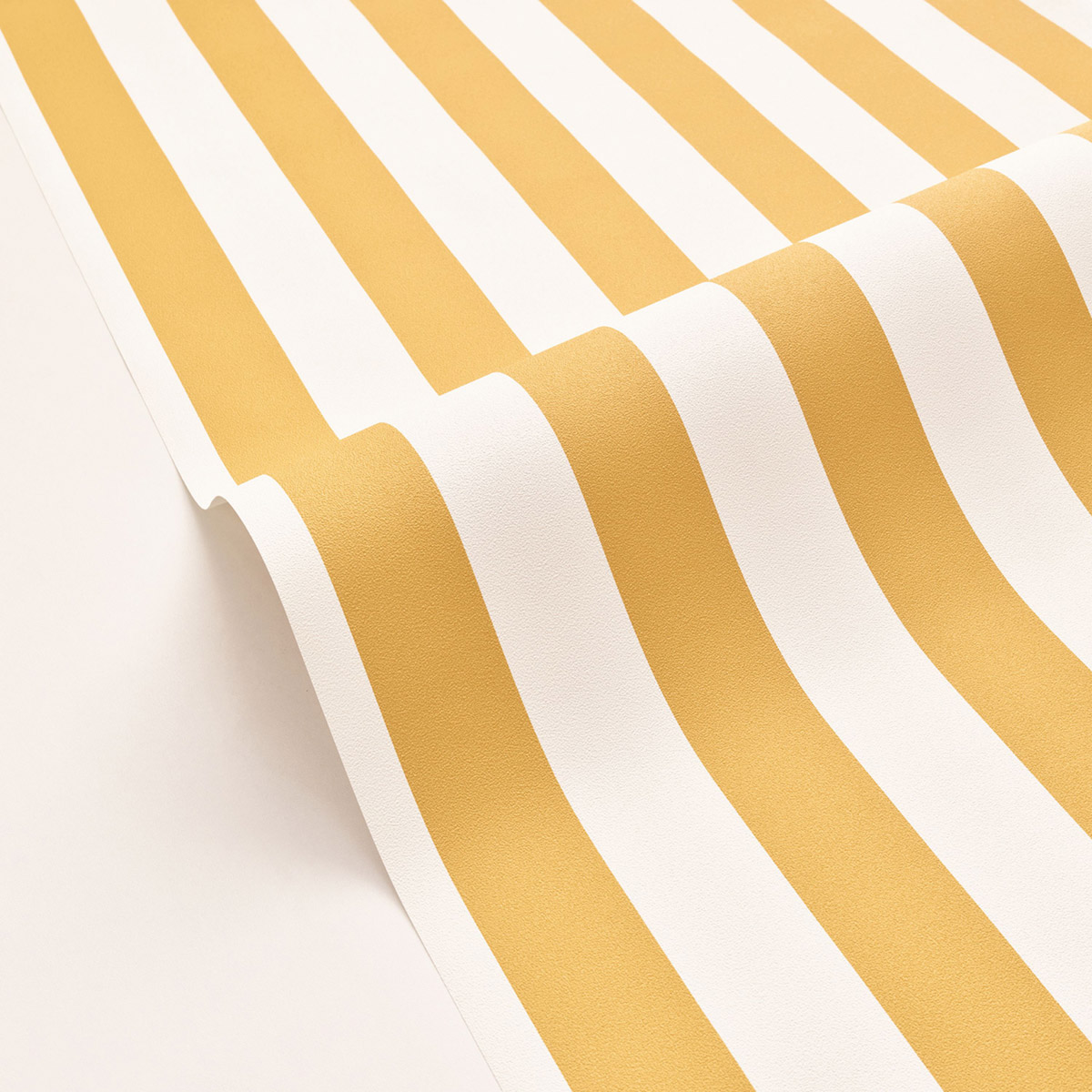 Papier peint Rayures Fines Lines jaune soleil - Basics de Casélio AMB4| Réf. BAI104032122