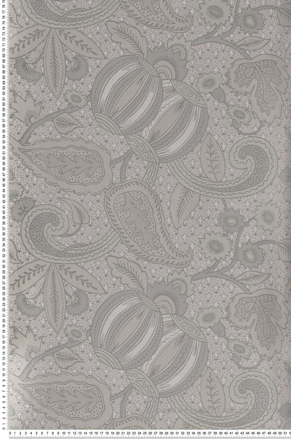 Papier peint cachemire Pomegranate Grey Scale - National Trust Papers de Little Greene | Réf. 0245POGREYS