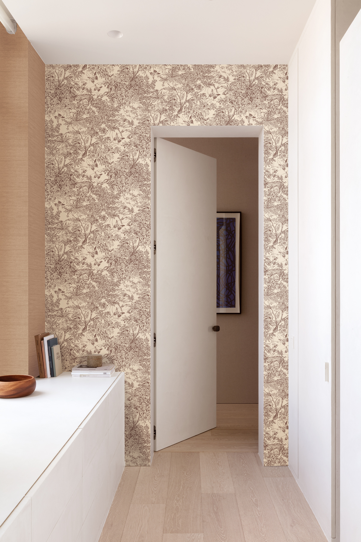 Papier peint Toile de Jouy Scène beige brun - Amazone de Masureel | Réf. MAS-ZON205