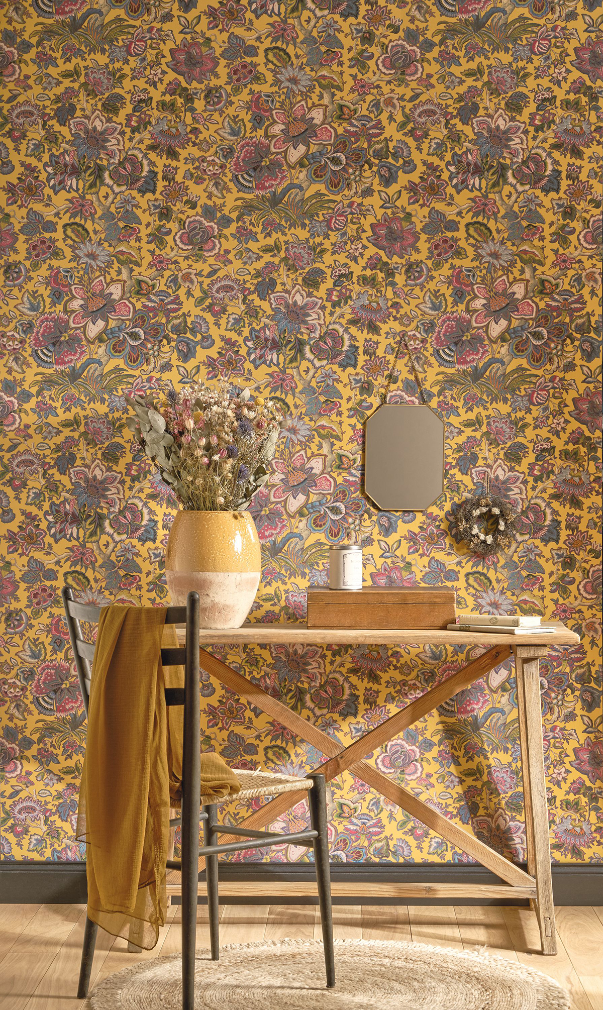 Papier peint Fleurs de Provence jaune - Les Belles Toiles De Jouy de Casadéco AMBV | Réf. LBTJ87942407