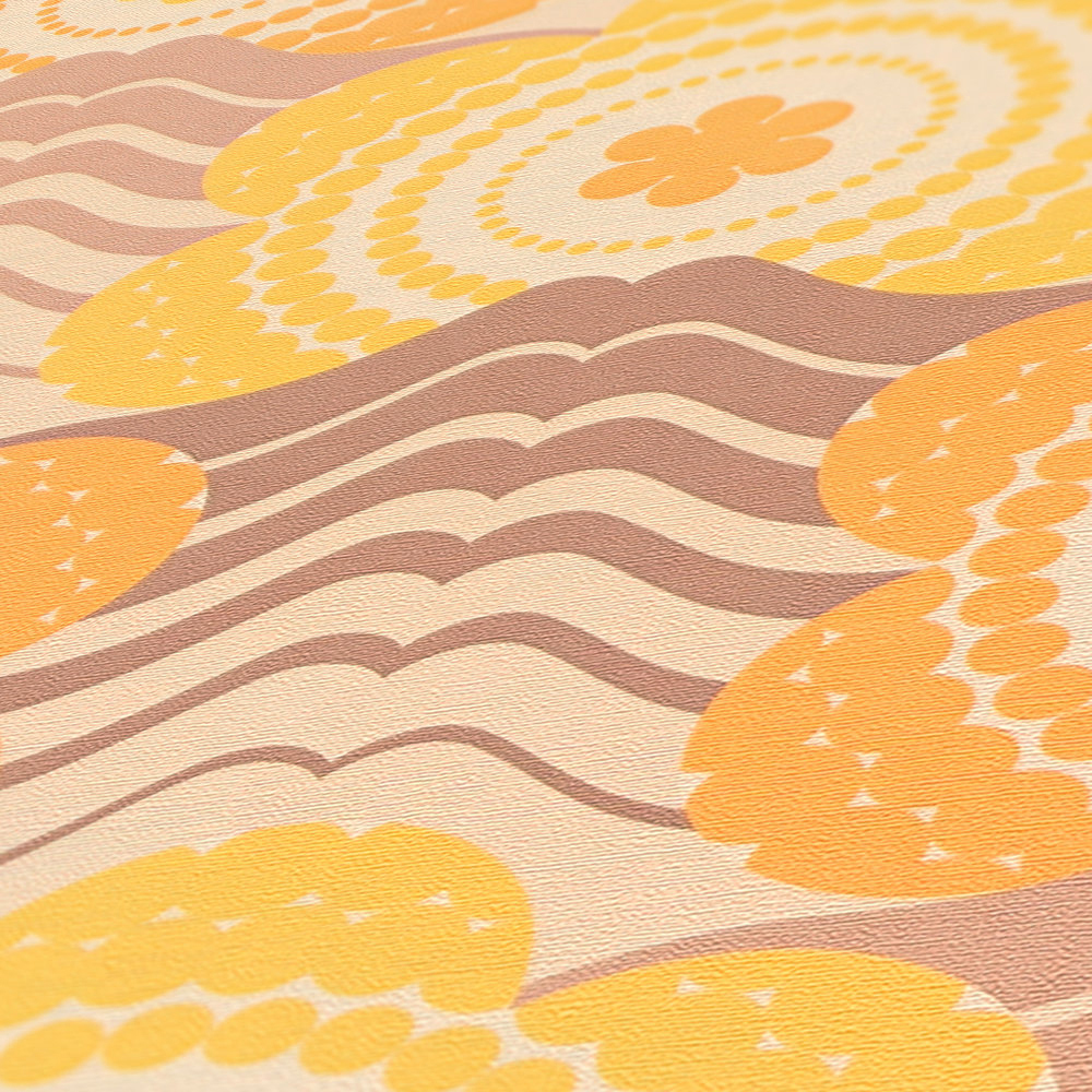 Papier peint Fleur Graphique orange jaune - Retro Chic d'A.S. Création AMB4 | Réf. AS-395395