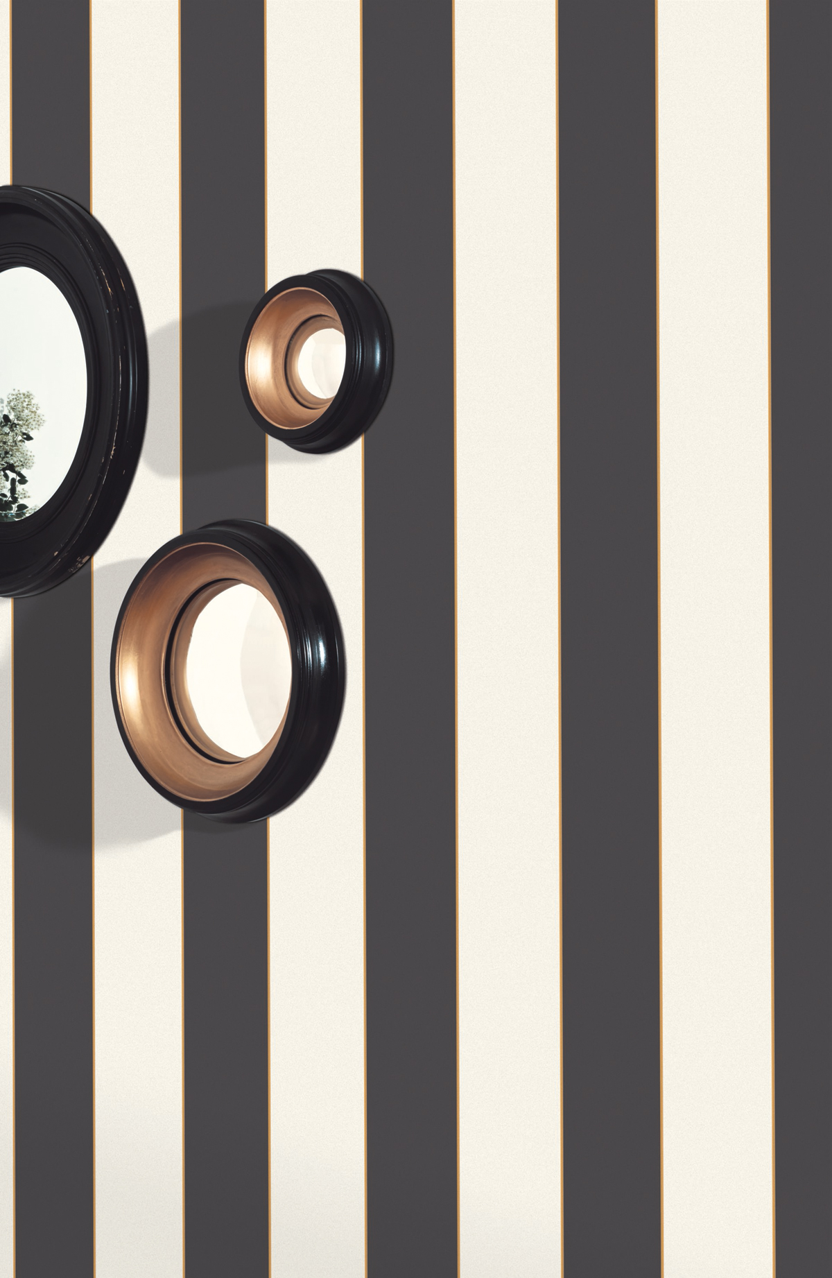 Papier peint Rayures Golden lines noir/blanc/or - Moonlight de Casélio | Réf. MLG101072092