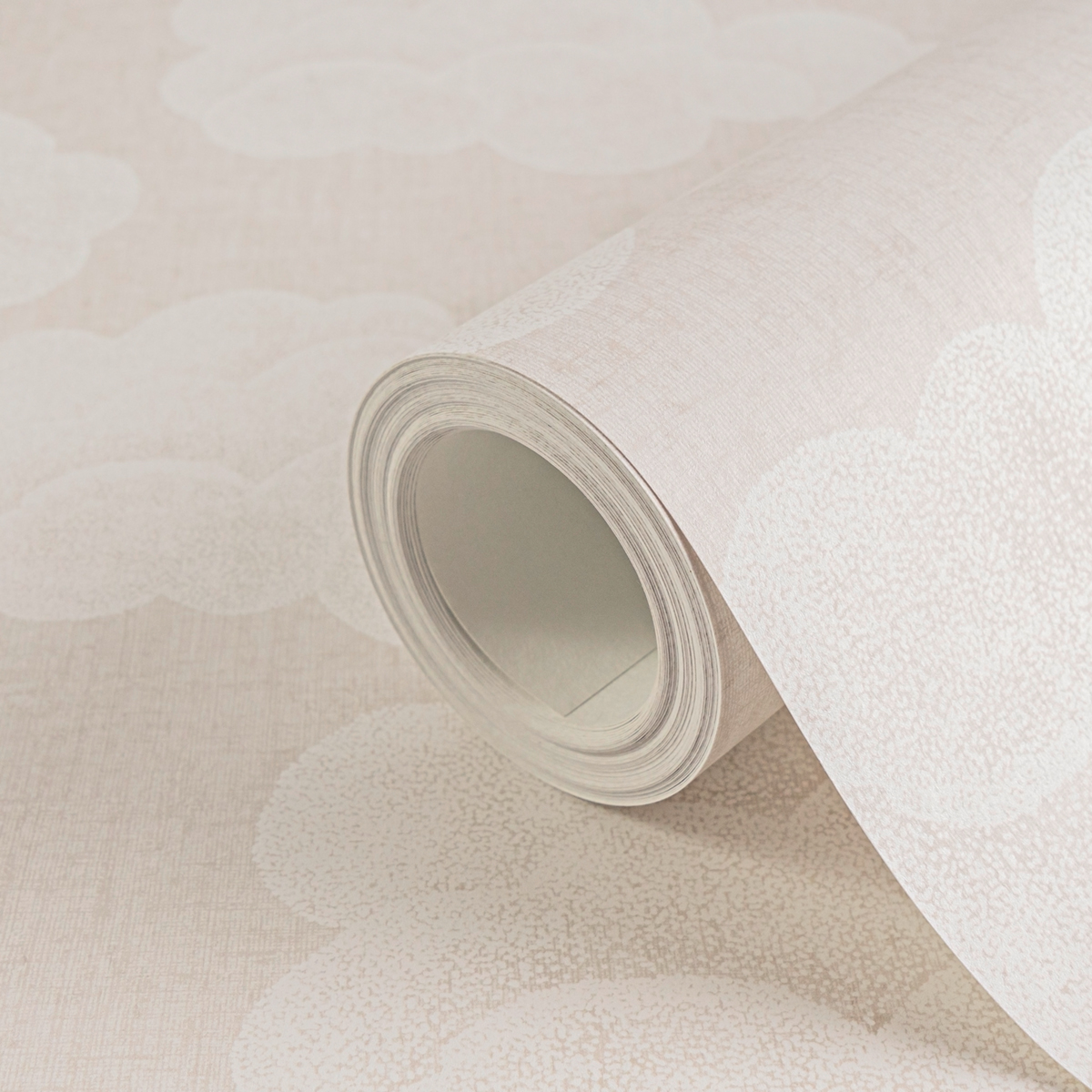 Papier peint Nuage Enfant grège - Lilly & Luis d'A.S. Création AMB7 | Réf. AS-771433