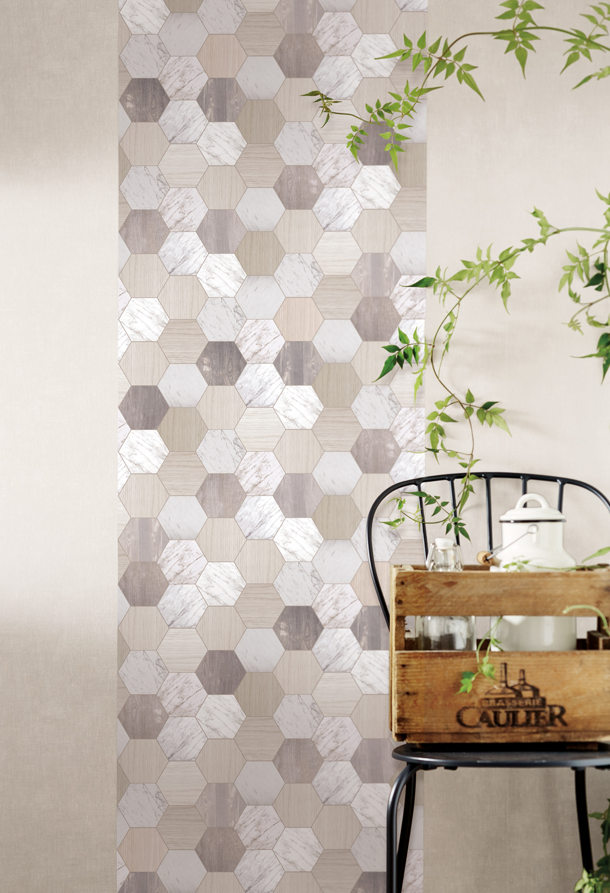 Papier peint carreaux hexagone Méli Mélo grège - Au Bistrot d'Alice de Casélio | Réf. BIS100711000