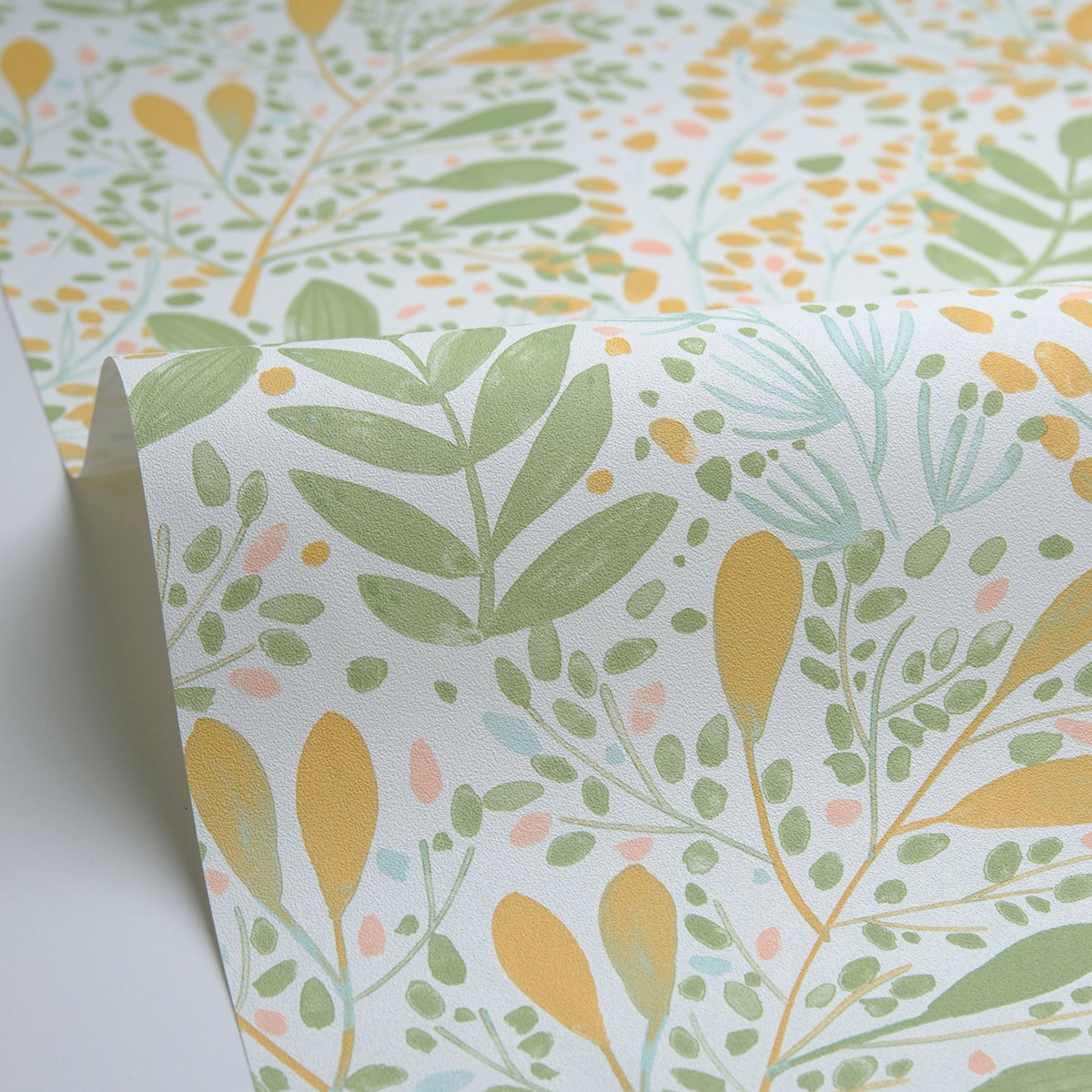 Papier peint Feuilles Joy vert curry - Green Life 2 de Casélio AMB4 | Réf. GNL2101690369