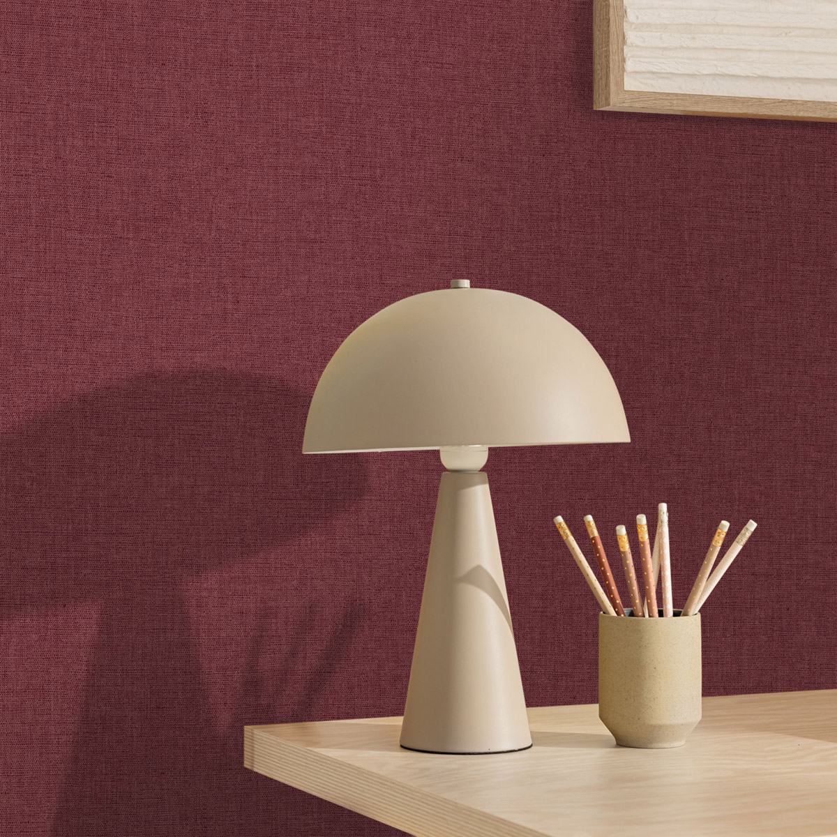 Papier peint Faux Uni Tissage bordeaux - Line Up de Casélio | Réf. LNP103225050