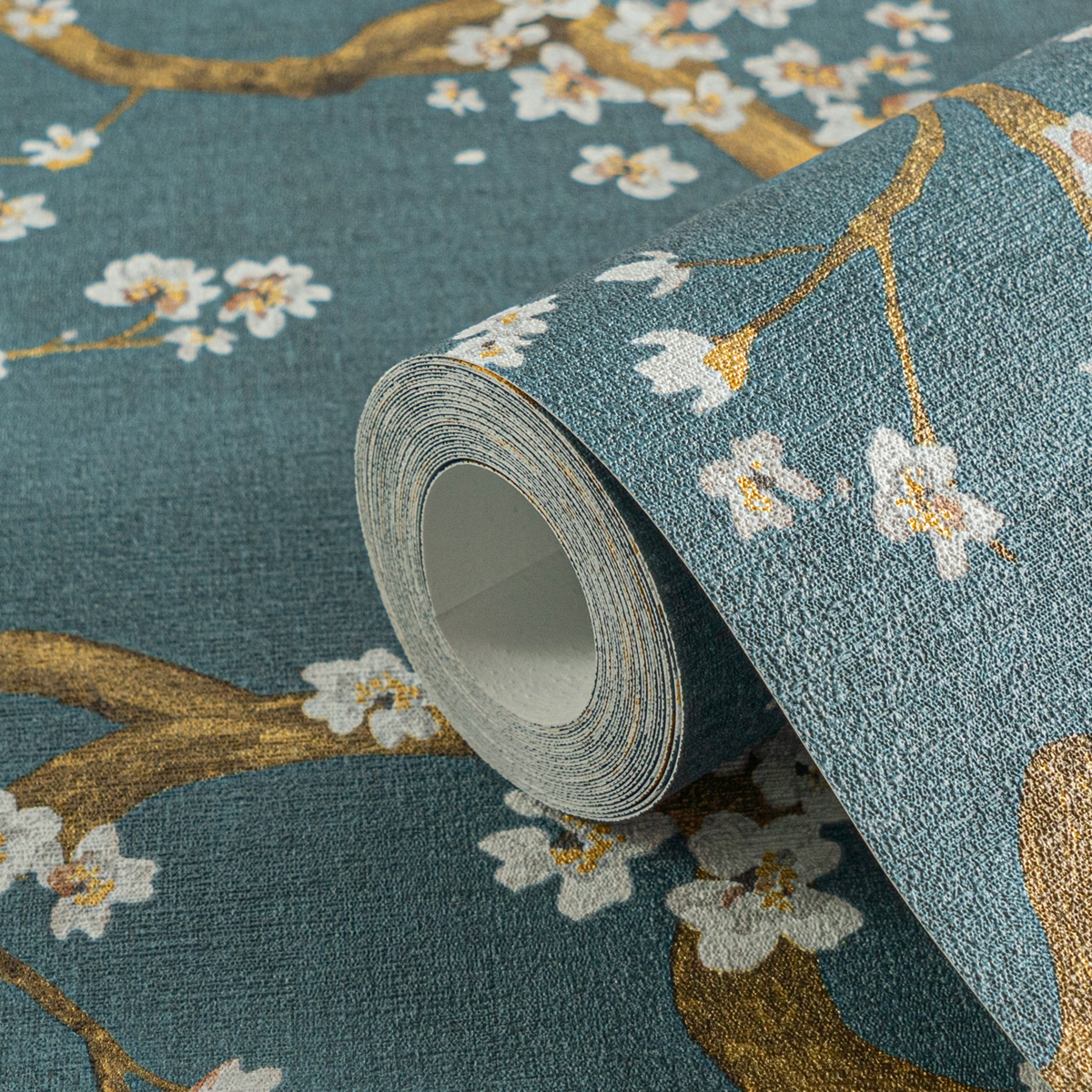 Papier peint Fleur Cerisier Métallisé bleu canard doré - Metropolitan Stories 4 Hot Spots d'A.S. Création AMB5| Réf. AS-781994