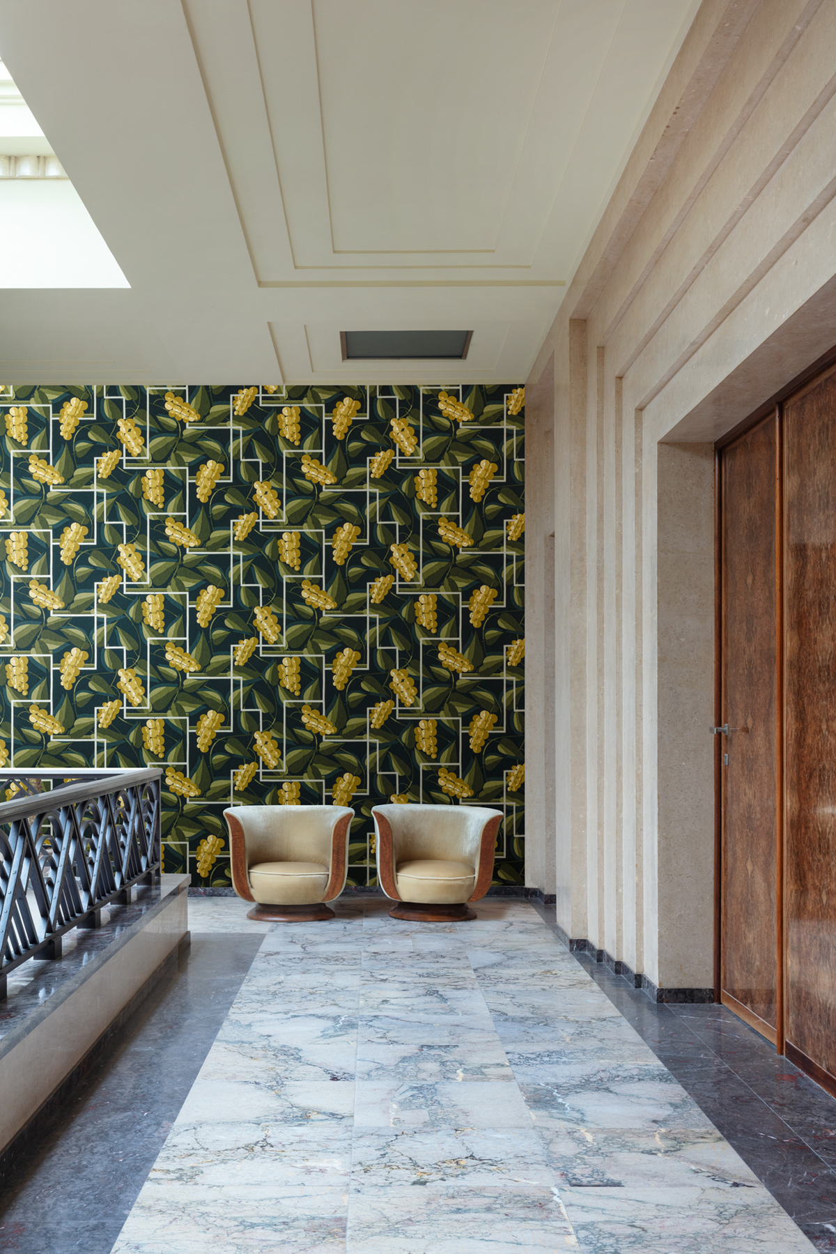 Papier peint Raisin Graphique Henry vert - Folies de Masureel | Réf. MAS-FOL305