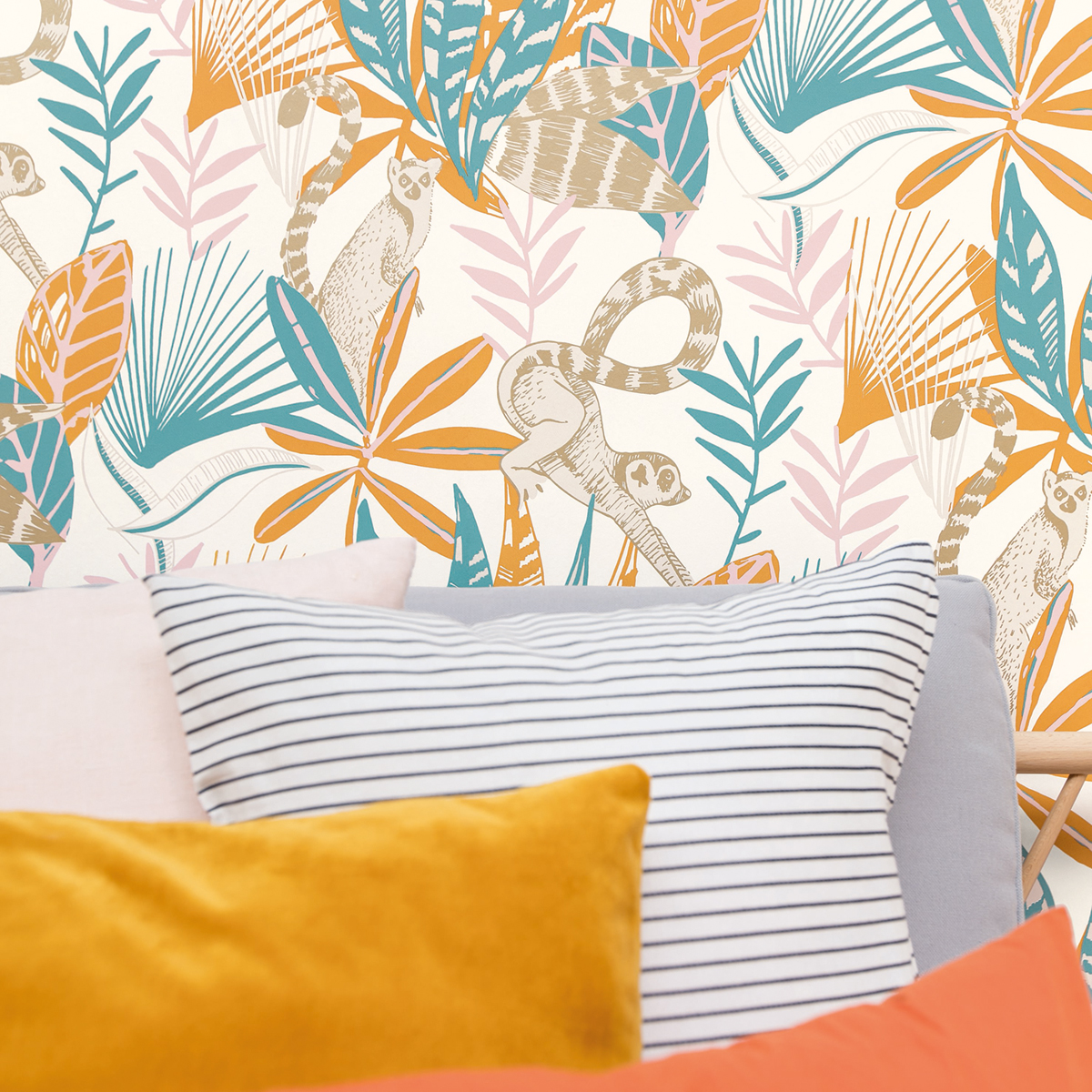 Papier peint Lémurien jungle Madagascar multicouleurs - L'odyssée de Casélio AMB2 | Réf. OYS101403211