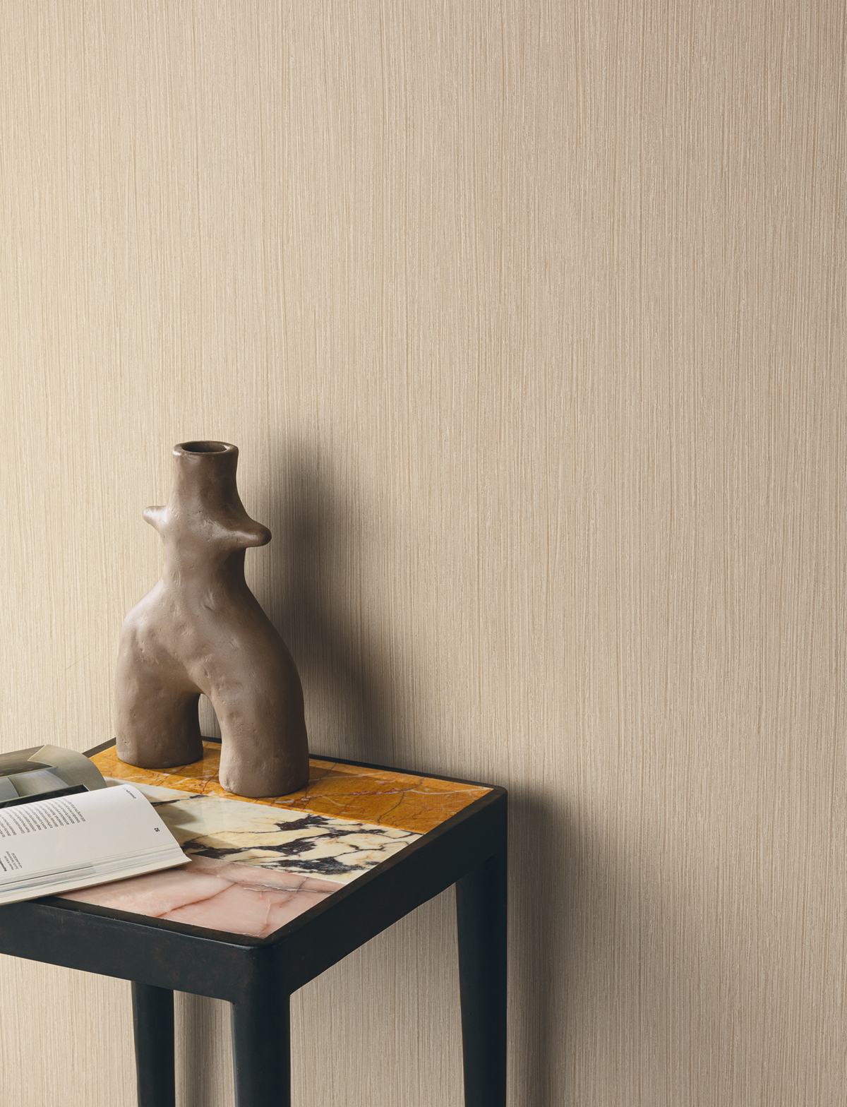 Papier peint Faux Uni Texturé Ion beige sable - Rock de Masureel | Réf. MAS-FOL111