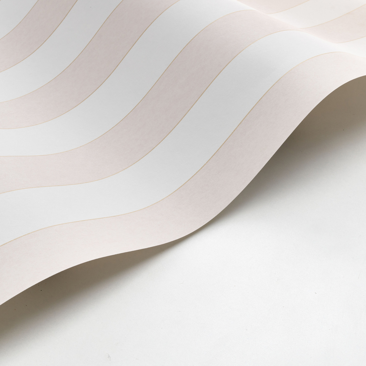 Papier peint Rayure Chic Louise rose pâle doré - Les Rayures de Casadéco | Réf. RAYS28881236