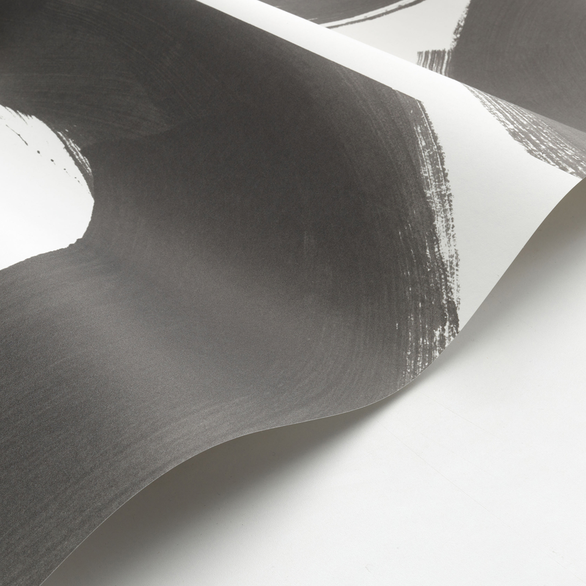 Papier peint Graphique Not A Circle charbon - Iconic de Casadéco AMBV | Réf. CONI88459717