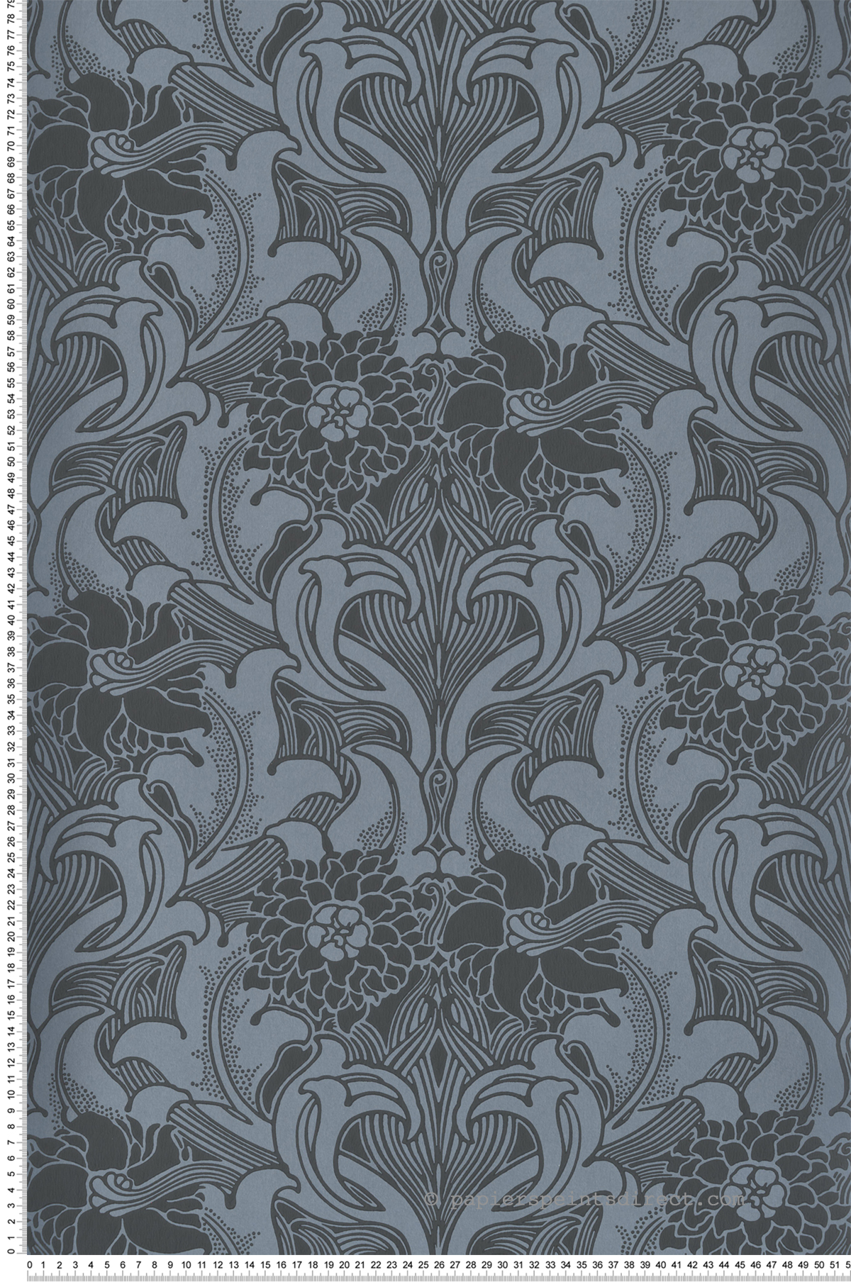 Papier peint Médaillon Dahlia Scroll Etruria - National Trust Papers 3 de Little Greene | Réf. 0263DAETRUR