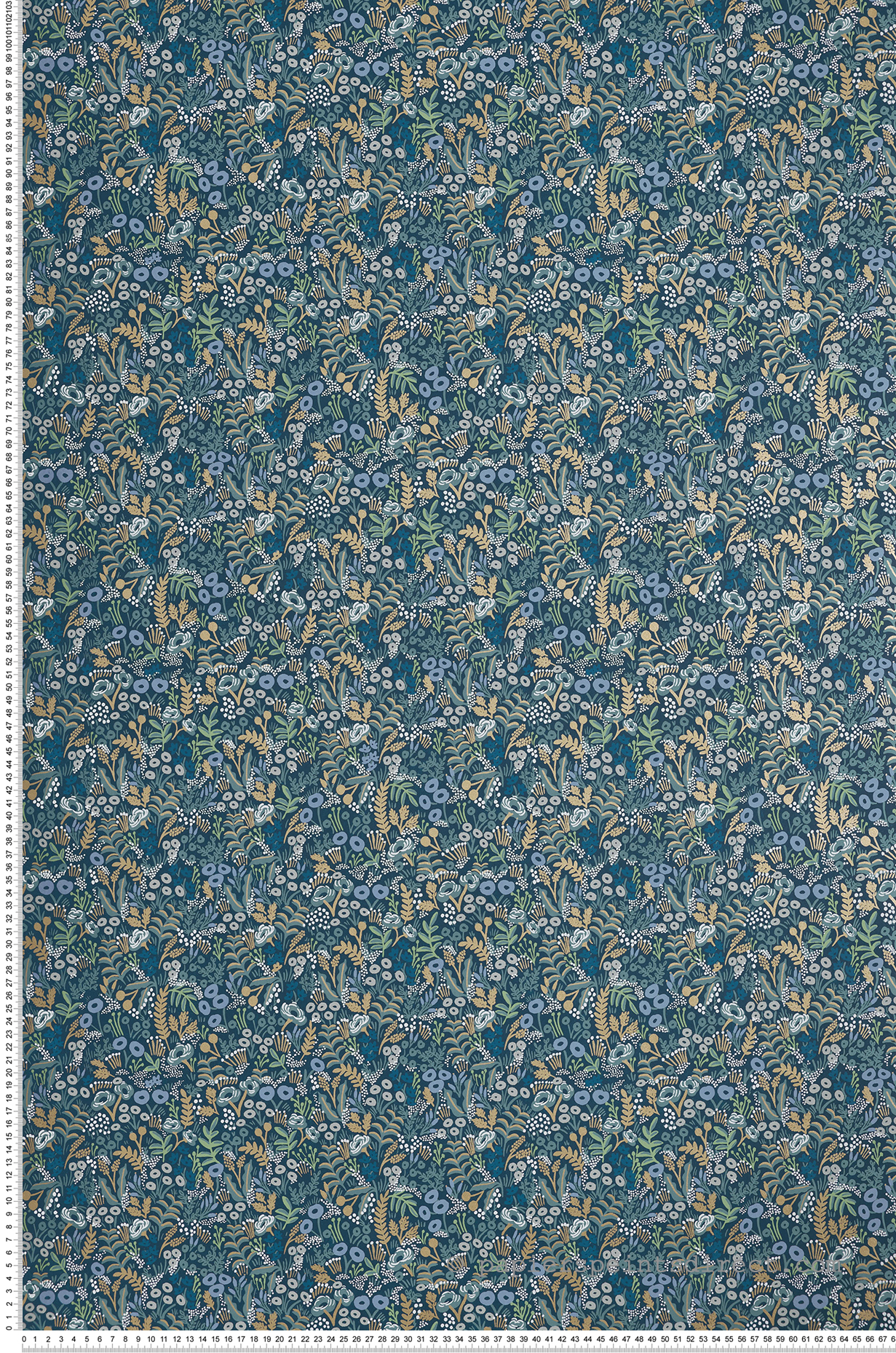 Papier peint Parterre de Fleurs Tapestry bleu - Rifle Paper Co. d'Initiales | Réf. INI-RI5126