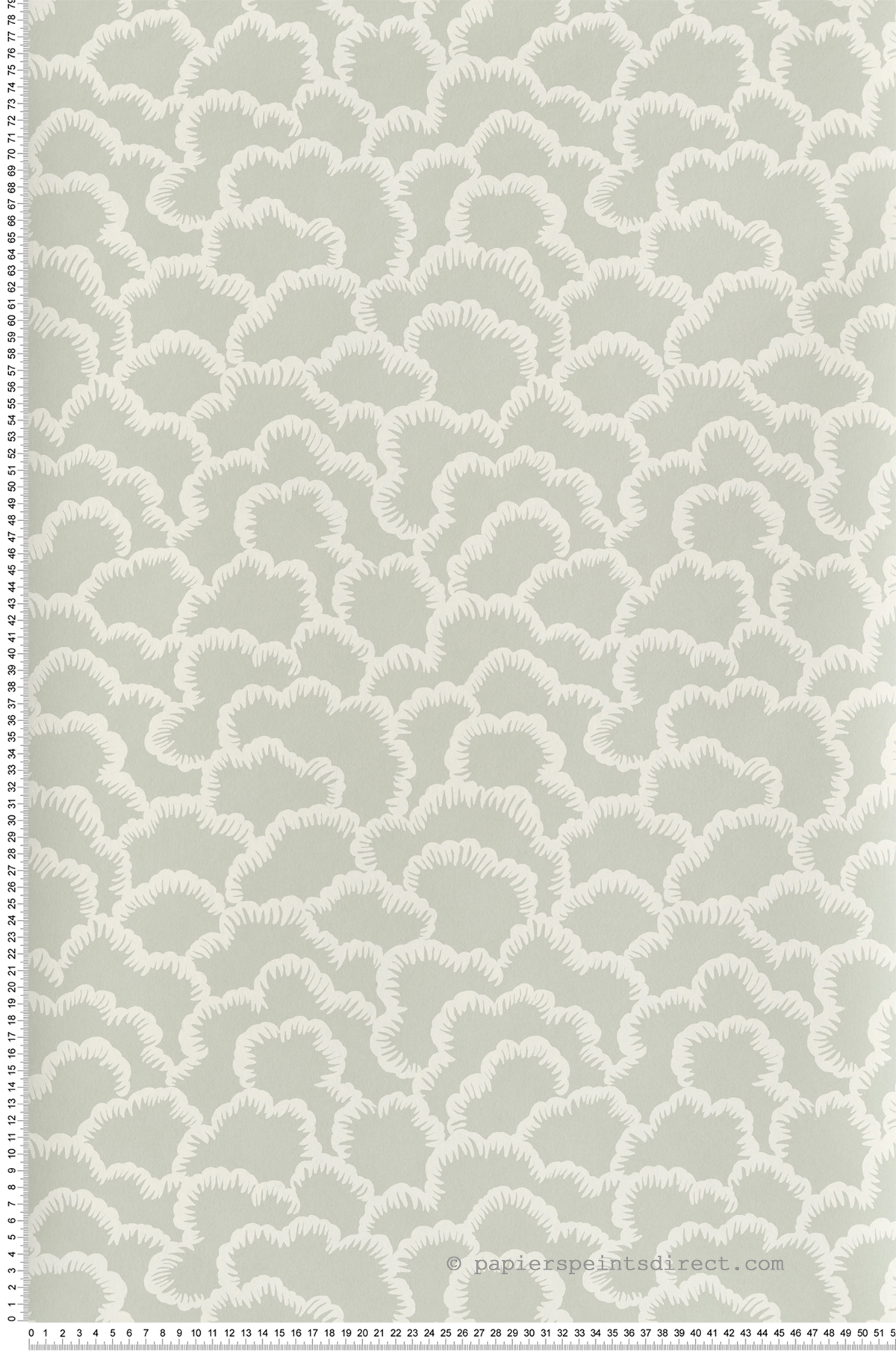 Papier peint Nuage Stratus vert amande - V&A Decorative Papers III d'Initiales | Réf. INI-2513-187-03