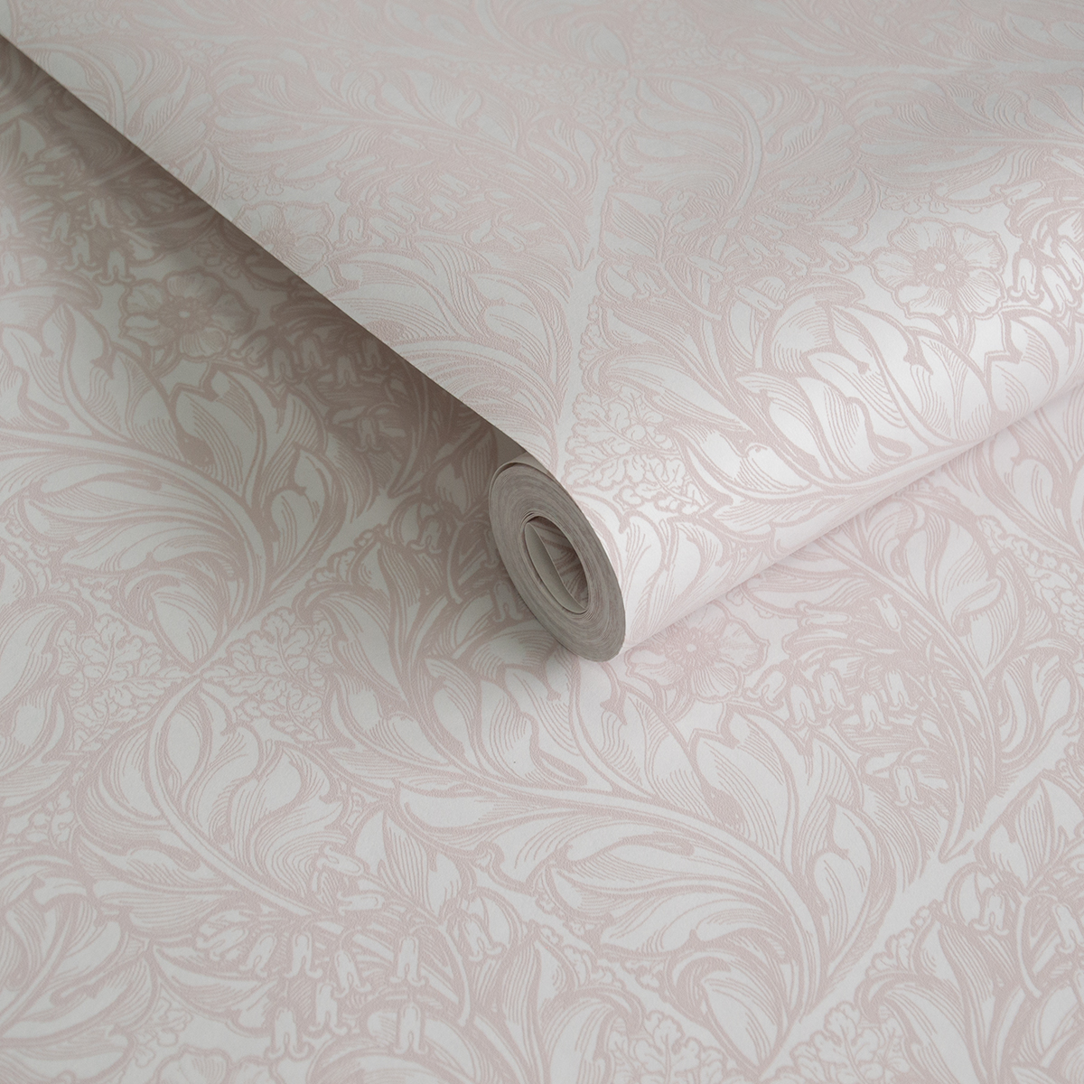 Papier peint Losange Fleuri rose pâle - The Wall Llewelyn-Bowen de Lutèce | AMB2 Réf. LTC-LB25107