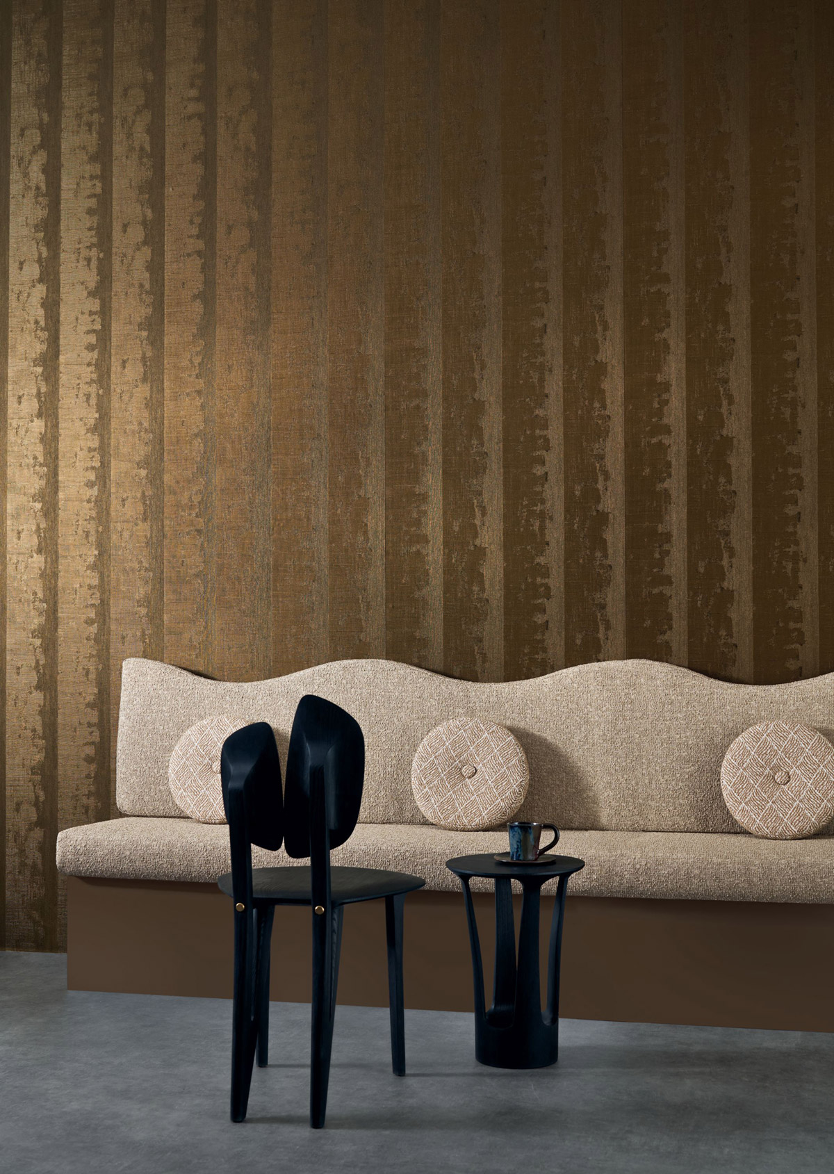 Papier peint Terre Cuite Nérikomi doré foncé - Cérame de Casamance AMB2| Réf. CAS-76102548