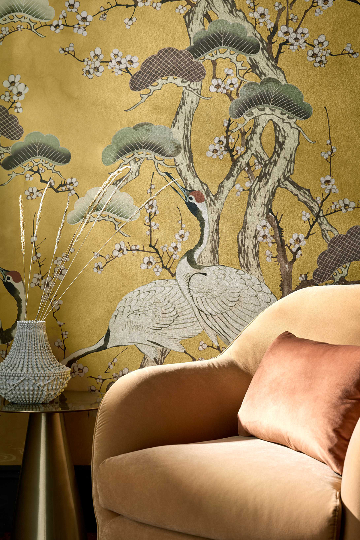 Papier peint panoramique Oiseau Grue Kyoto Blossom jaune - V&A Decorative Papers d'Initiales | Réf. INI-31117402