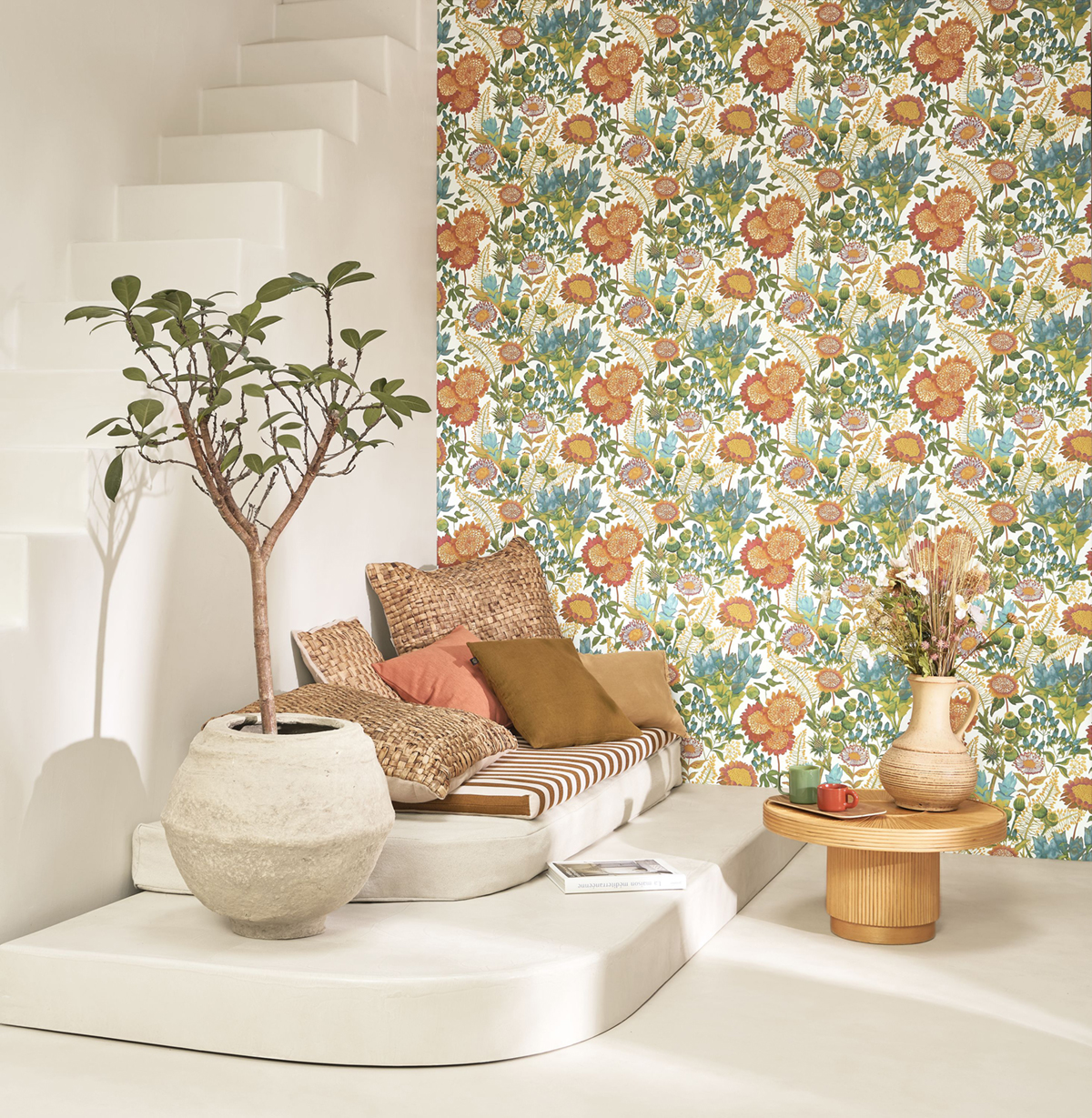 Papier peint Fleur Saint Paul de Vence vert fuchsia - Echappée Belle de Casadéco | Réf. ECHA89816472