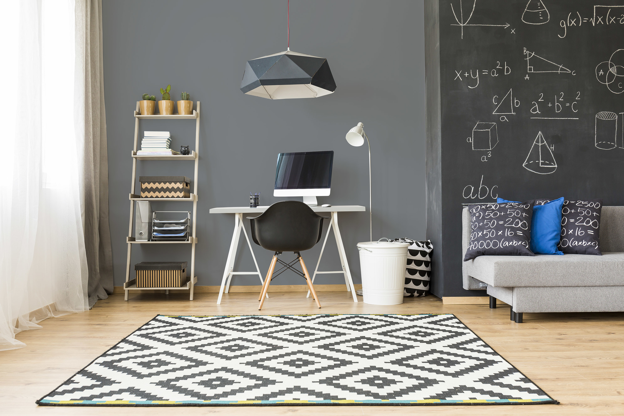 Photo numéro 2 d'une pièce avec un mur peint avec la peinture  Puro gris cool grey - c1005