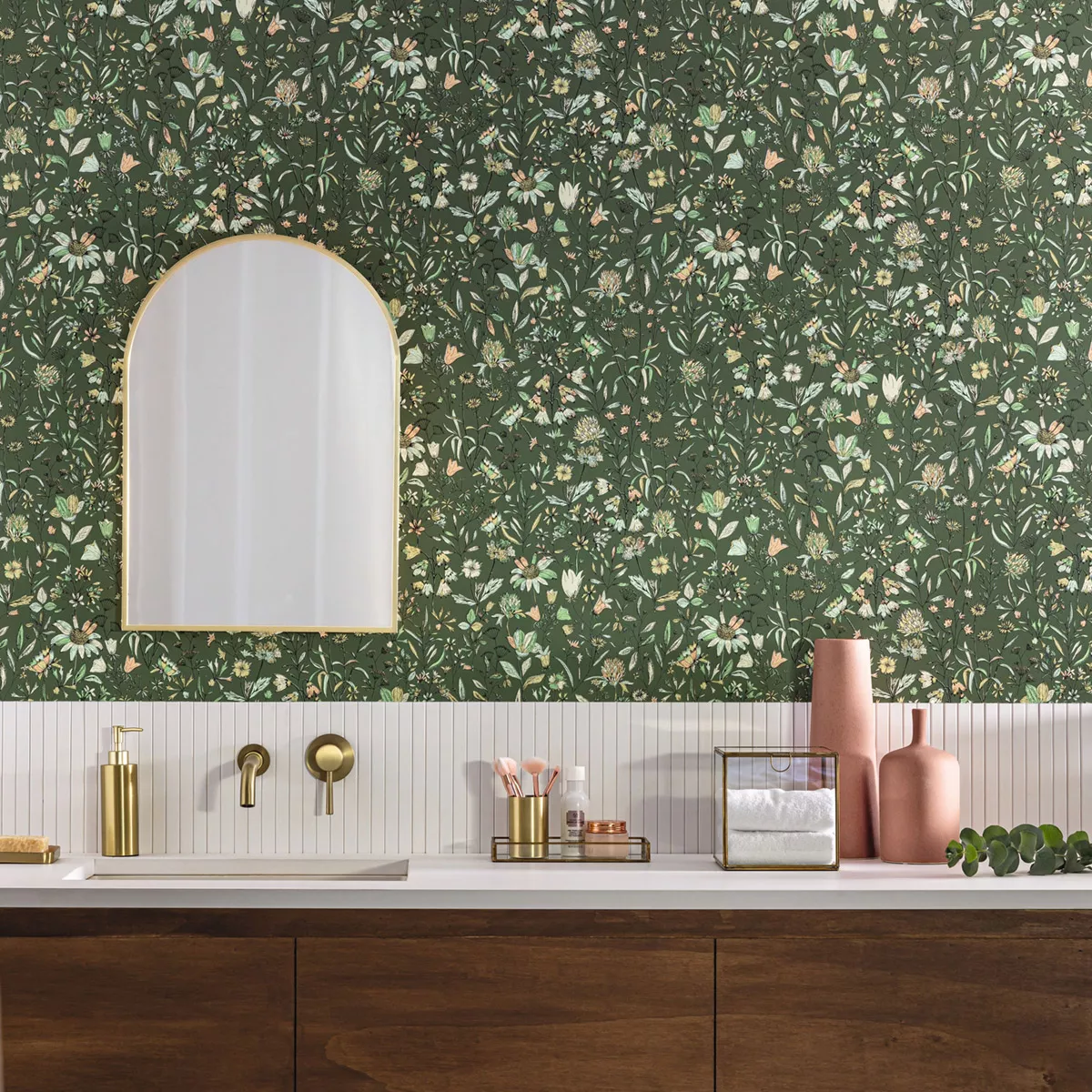 Papier peint Fleur Jardin de Giverny vert anglais - Art of Botany de Casélio | Réf. AOB103007381