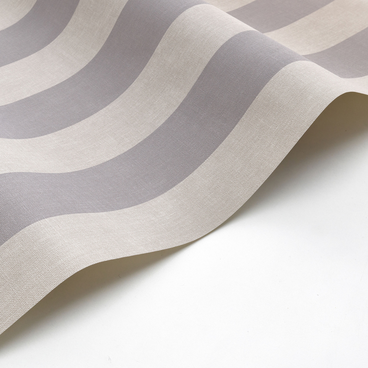 Papier peint Petite Rayure Baltic taupe - Les Rayures de Casadéco | Réf. RAYS29251227