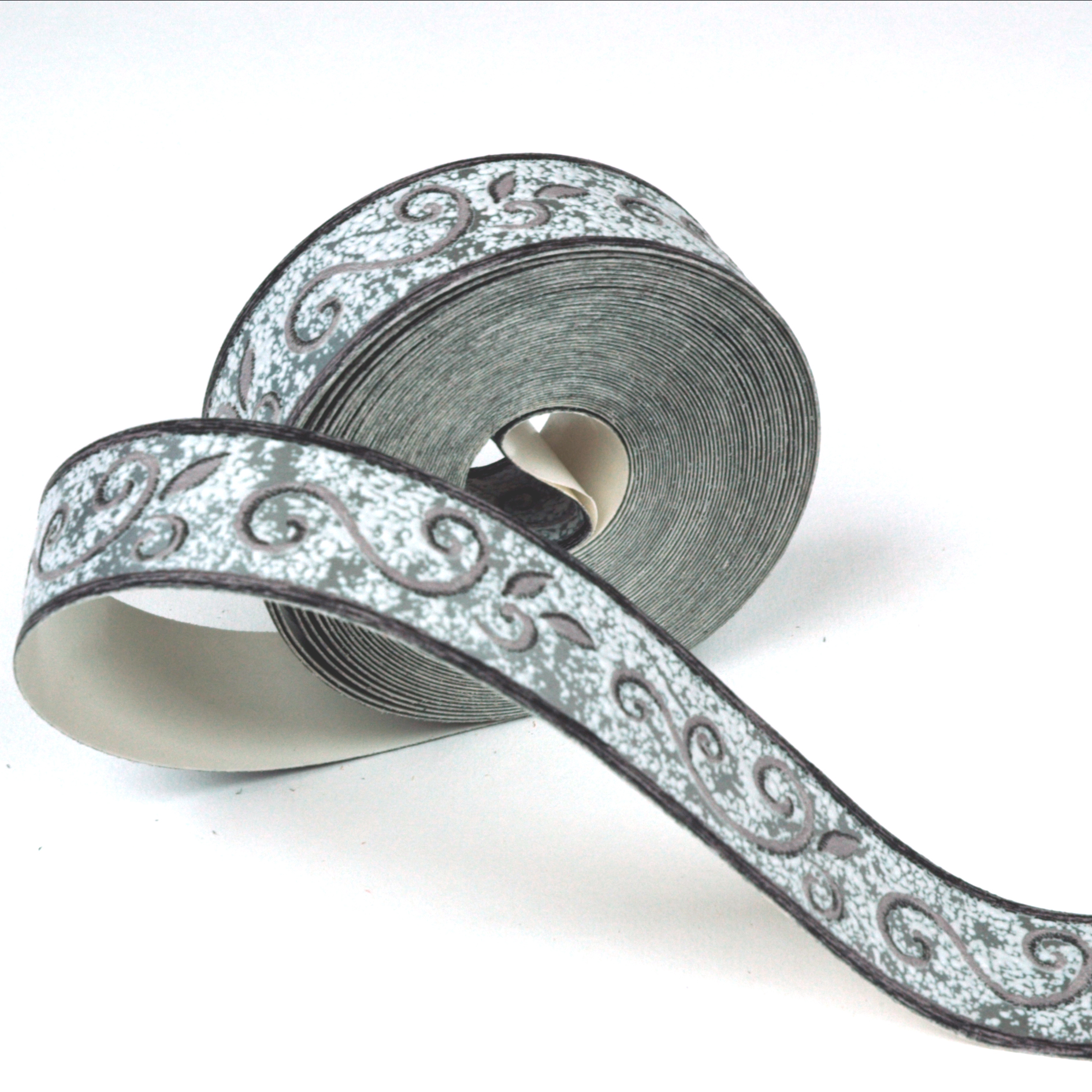 Galon Arabesques gris - Collection Bordures & Galons de Montecolino