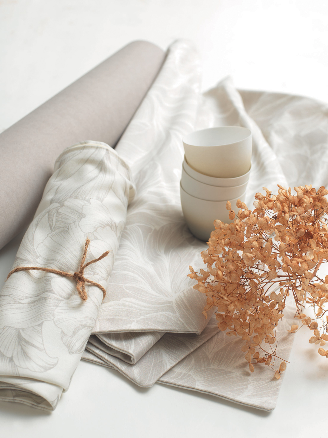 Papier peint Uni gris perle - Florescence de Casadeco | Réf. FLRE82381414