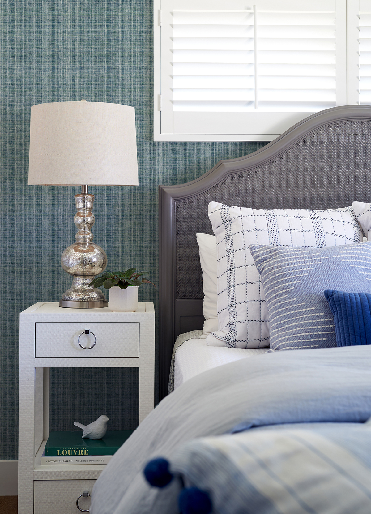 Papier peint Faux Uni Moucheté Kantera bleu - Delicatesse de Lutèce | Réf. LTC-FD26840