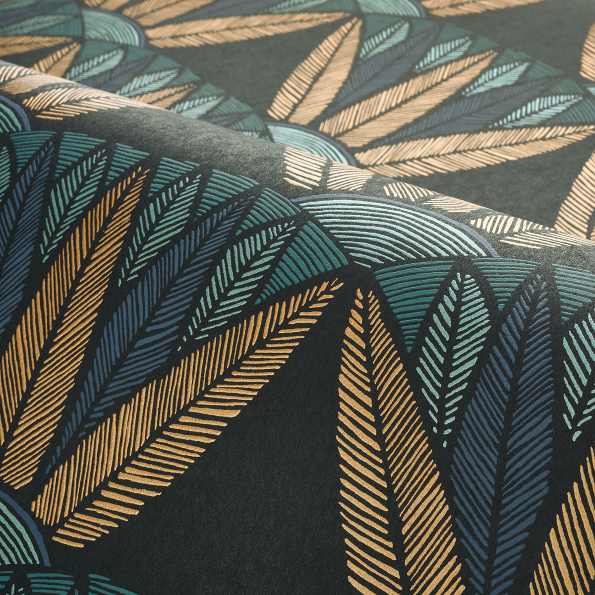 Papier peint Palmette Castalia noir topaze bleu orange - Bord Du Nil de Casamance | Réf. CAS-76162038