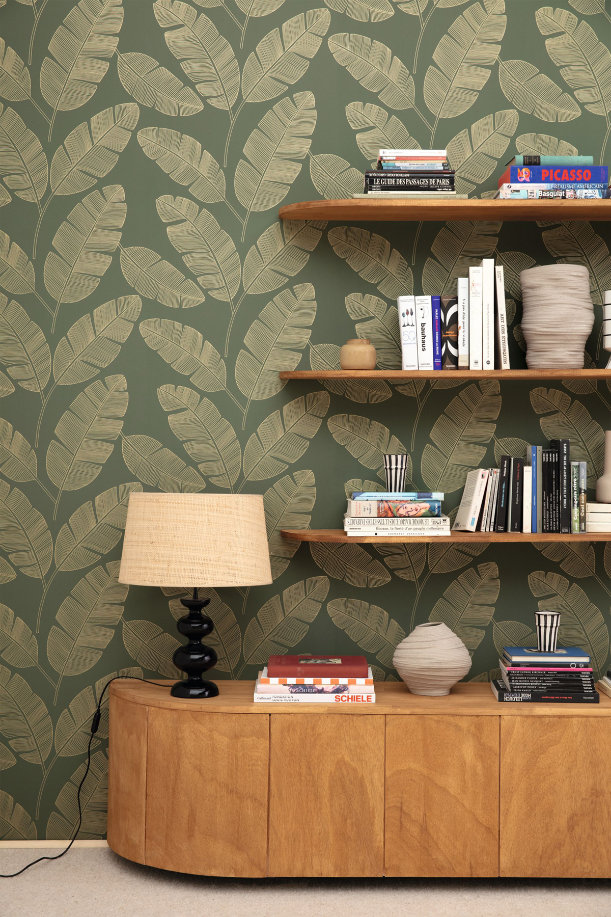 Papier peint Tropical Feuilles Banana Tree kaki doré - Green & Co de Casélio | Réf. GCO101107142