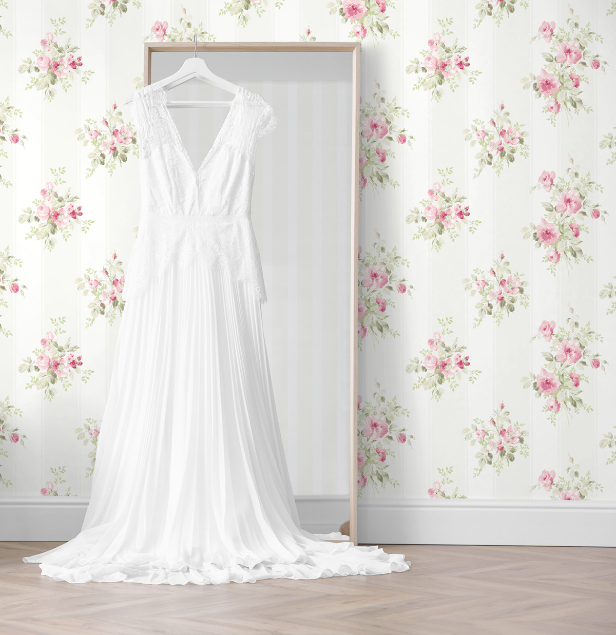 Papier peint Classique Rayures Bouquets rose - Alice et Rose de Lutèce | Réf. LTC-VI80901