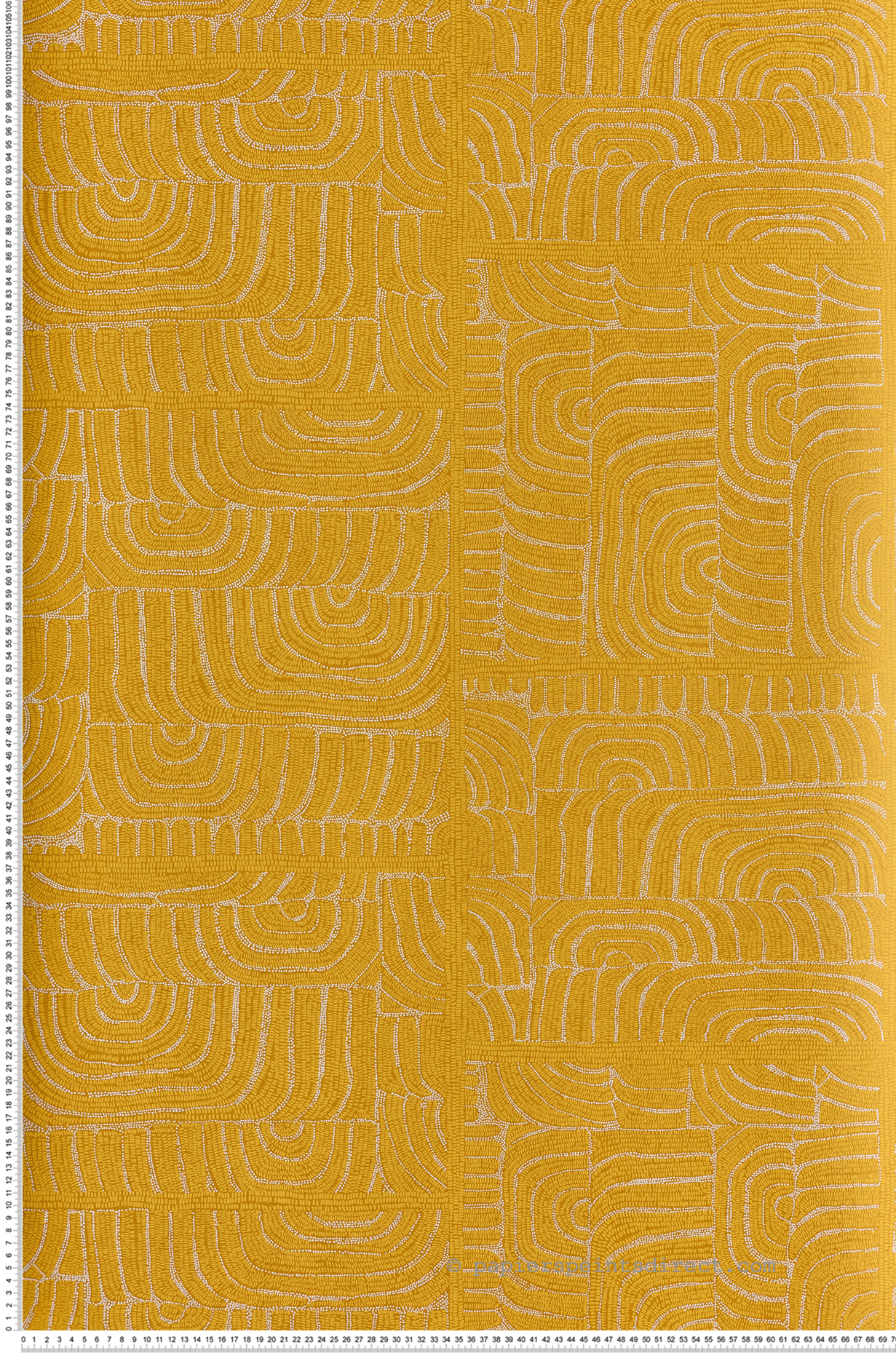 Papier peint Perle Ethnique Tehani moutarde métallisé - Terra de Masureel | Réf. MAS-TER503