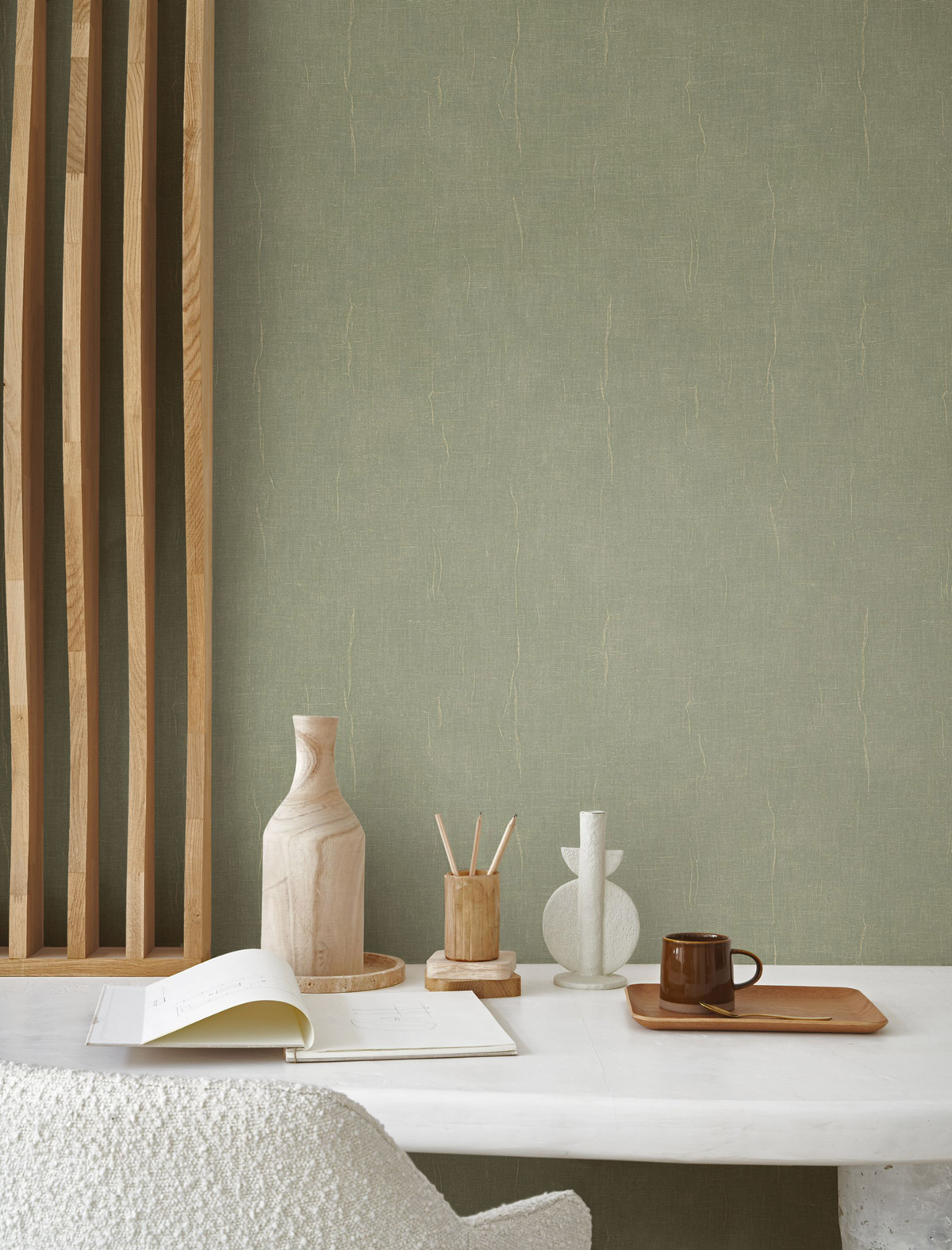 Papier peint Uni Etamine vert lichen doré - Etamine de Casadéco | Réf. ETAM200257667