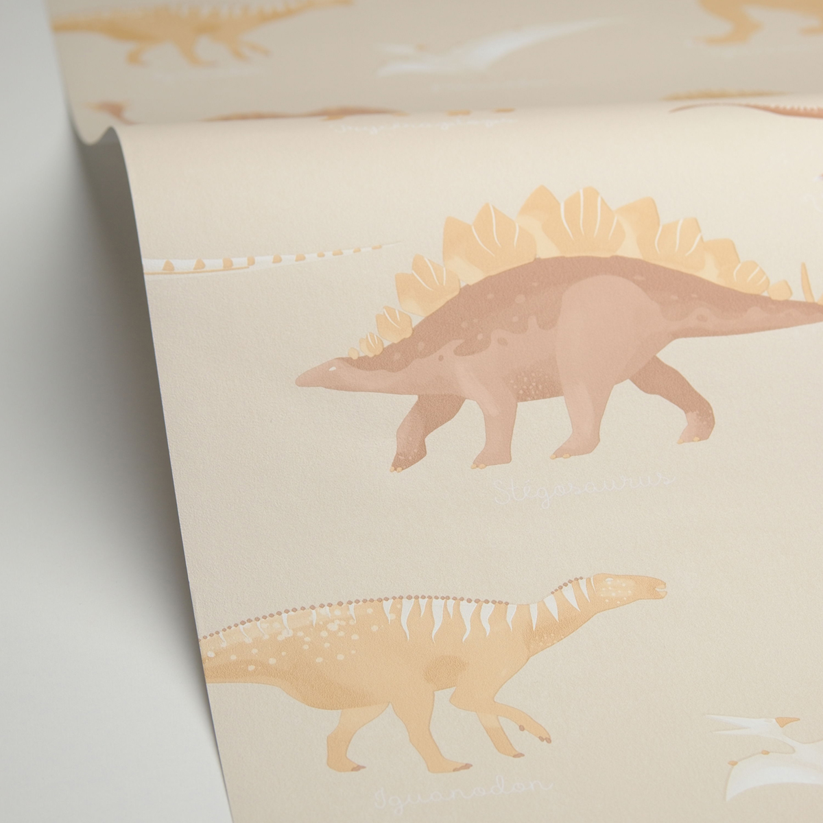 Papier peint Dinosaures Jurassique beige - Les Minis Mondes de Casélio AMBV | Réf. MNM105701010