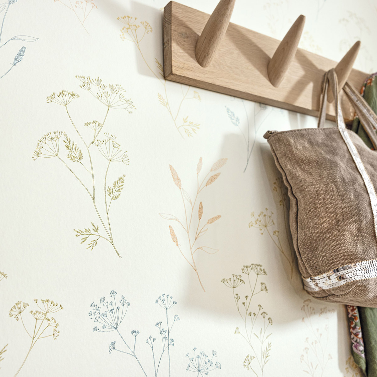 Papier peint Fleur Little Graminea multicouleurs - Art of Botany de Casélio | Réf. AOB106680346