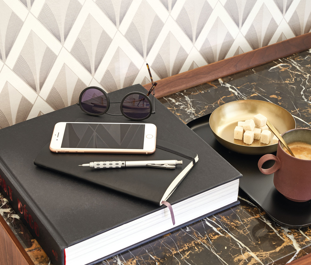 Papier peint Losange Art Déco Chrysler blanc nacré - Twenties de Casadéco AMB4 | Réf. TWNT88670222