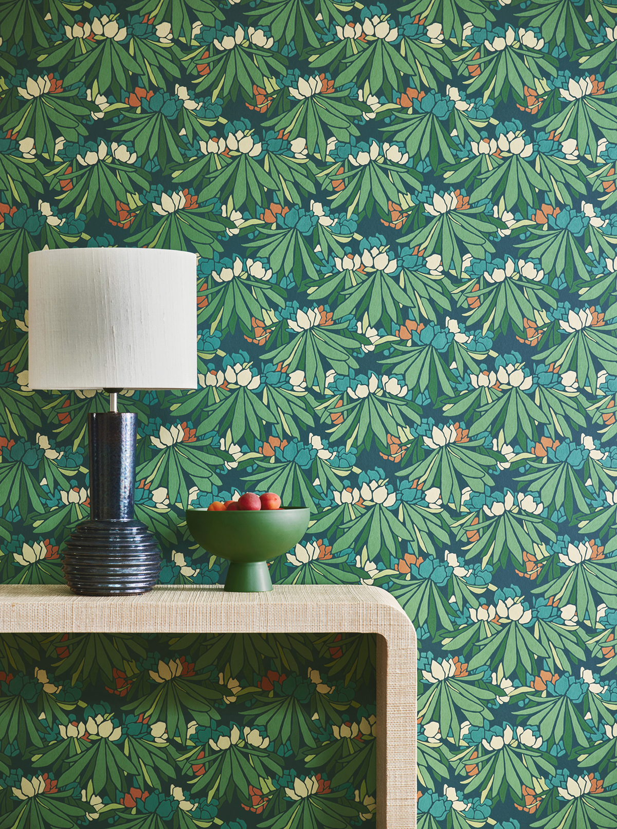 Papier peint Fleur Rhododendron vert bleu - V&A Decorative Papers II d'Initiales | Réf. INI-2412-176-03