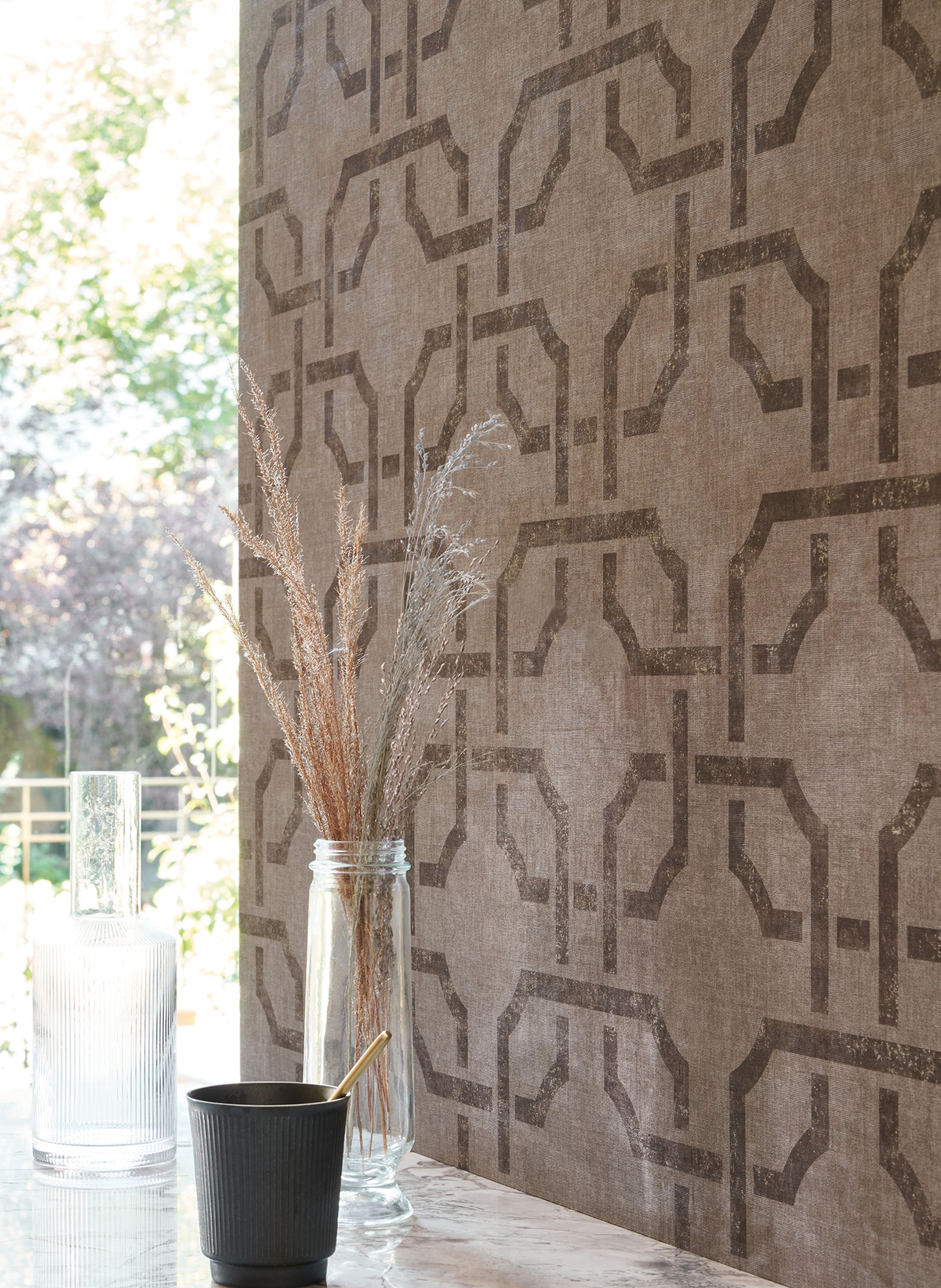 Papier peint Géométrique Mosaïque taupe et doré - Vienne de Casadéco | Réf. VIEN87359729