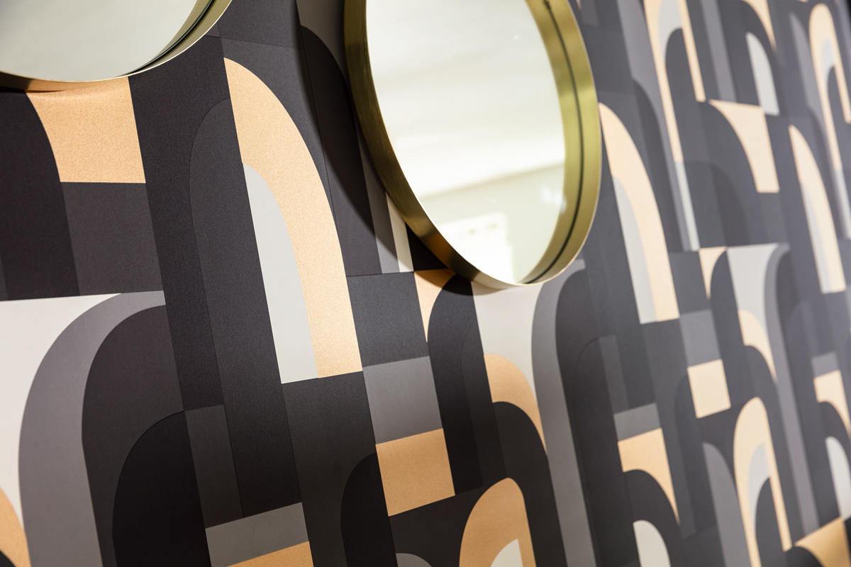 Papier peint Art Déco Doors noir doré - Labyrinth de Casélio AMB | Réf. LBY102089021