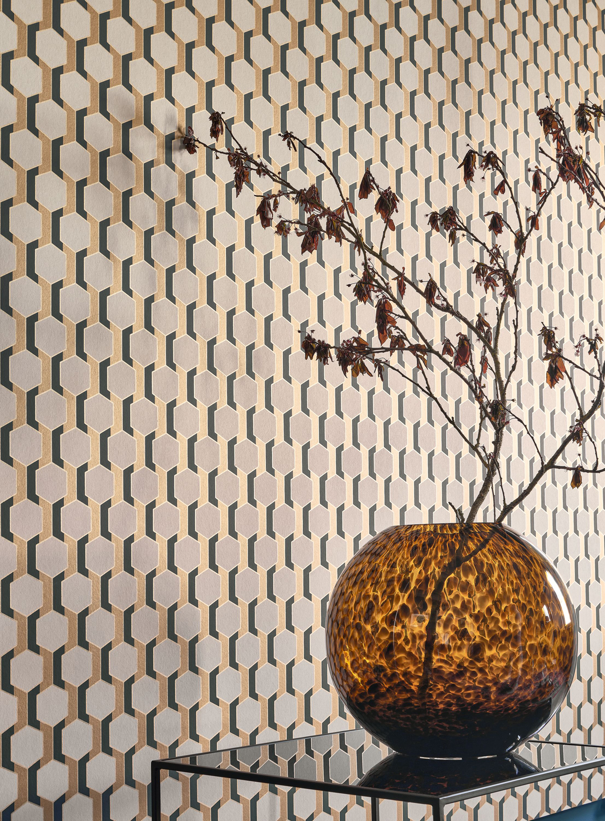 Papier peint Art Déco Hamilton doré bleu nuit - Derby de Casadéco AMB2 | Réf. DERB89302640