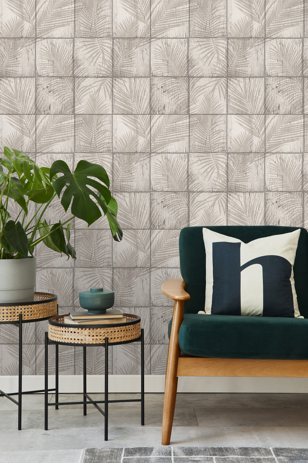 Papier Peint Feuille Tropicale Wood taupe - Nomade d'Ugépa | Réf. UGP-M68907