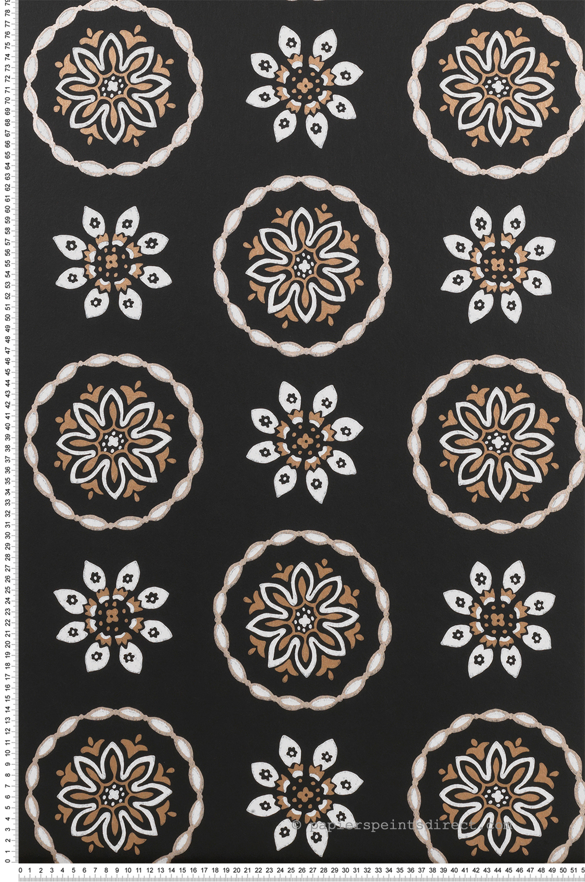 Papier peint Fleur Mandala Garance noir - Les Indiennes de Nina Campbell | Réf. OSB-NCW4354-05