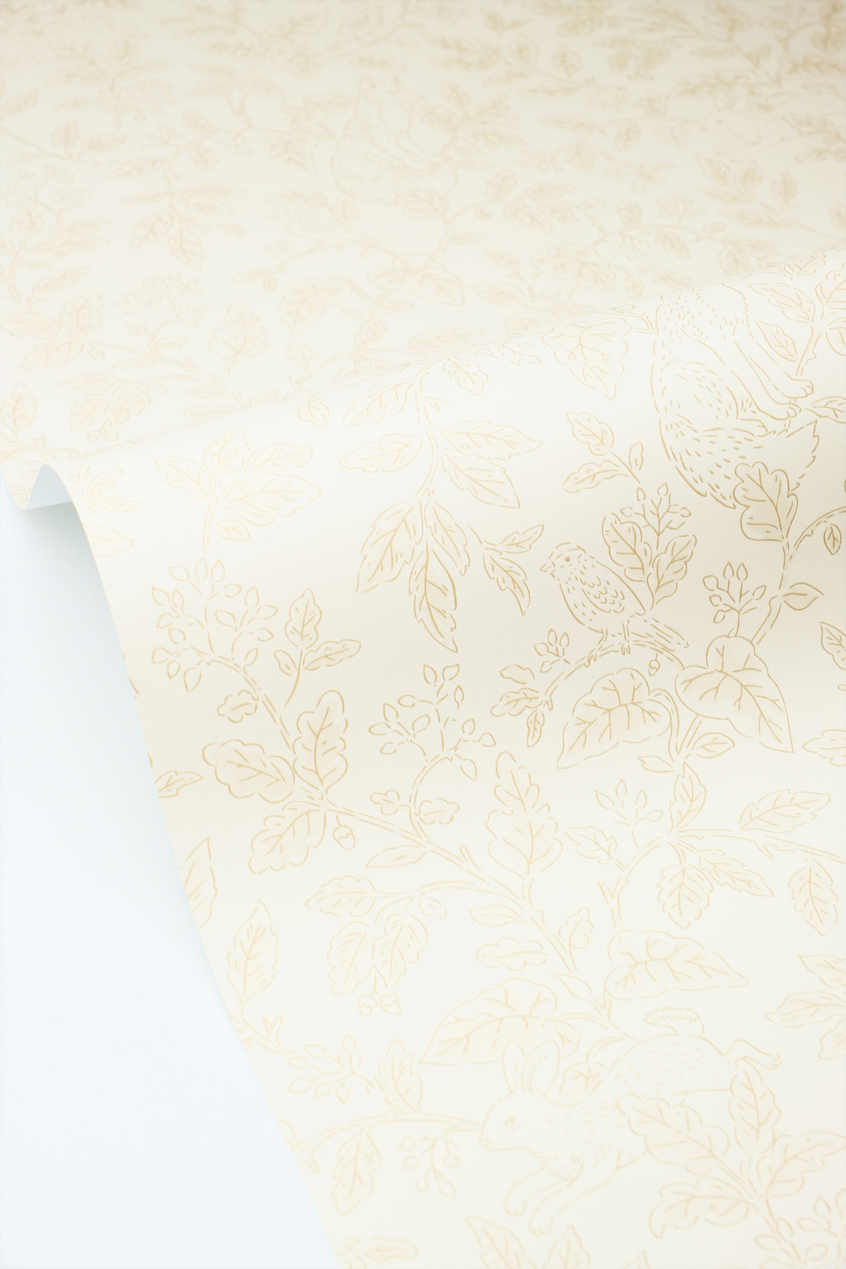 Papier peint Toile de Jouy Mini Wood beige - Happy Kids Club de Casélio VAGUE | Réf. HKC107670165