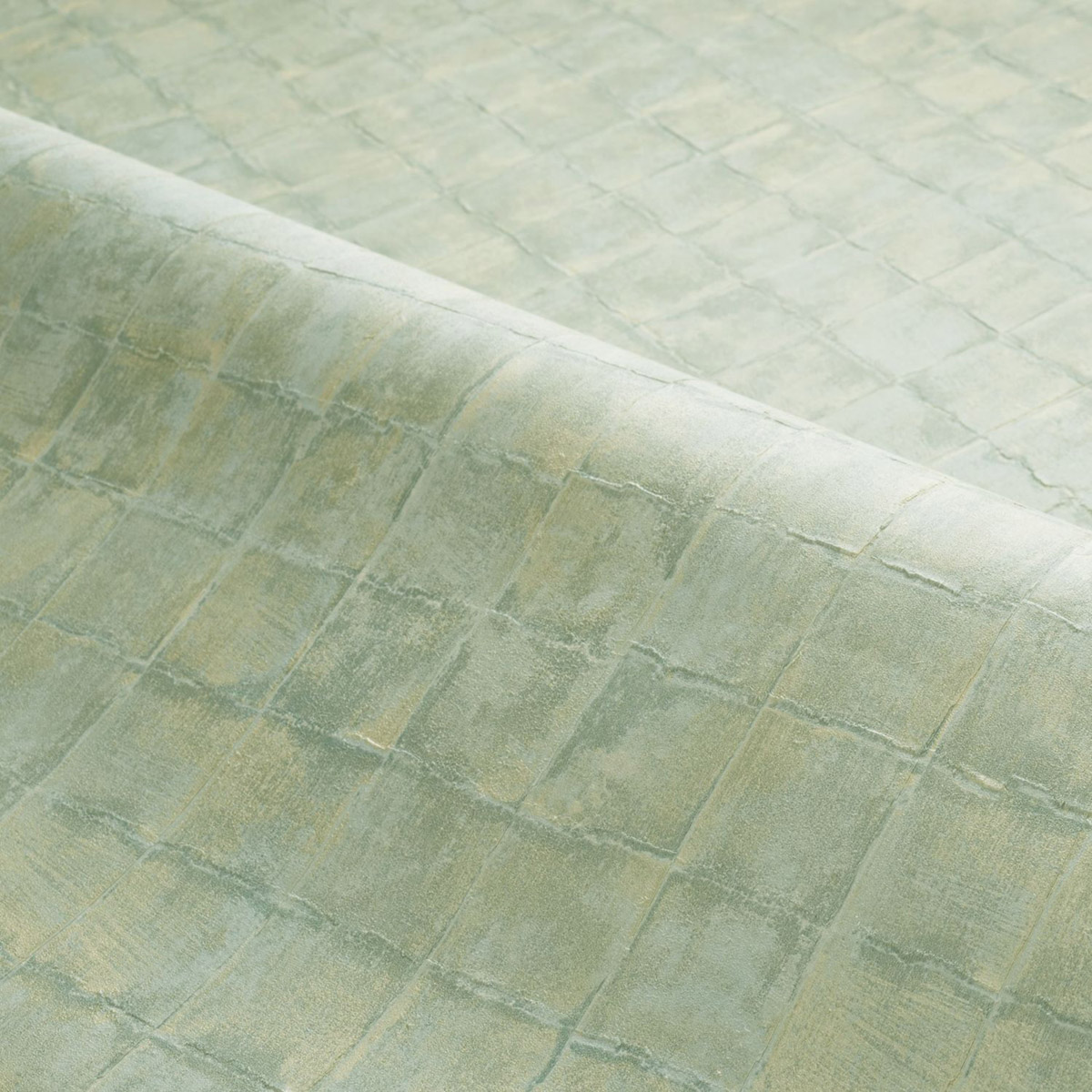 Papier peint Carreaux Faenza céladon doré - Cérame de Casamance AMB4| Réf. CAS-76080610