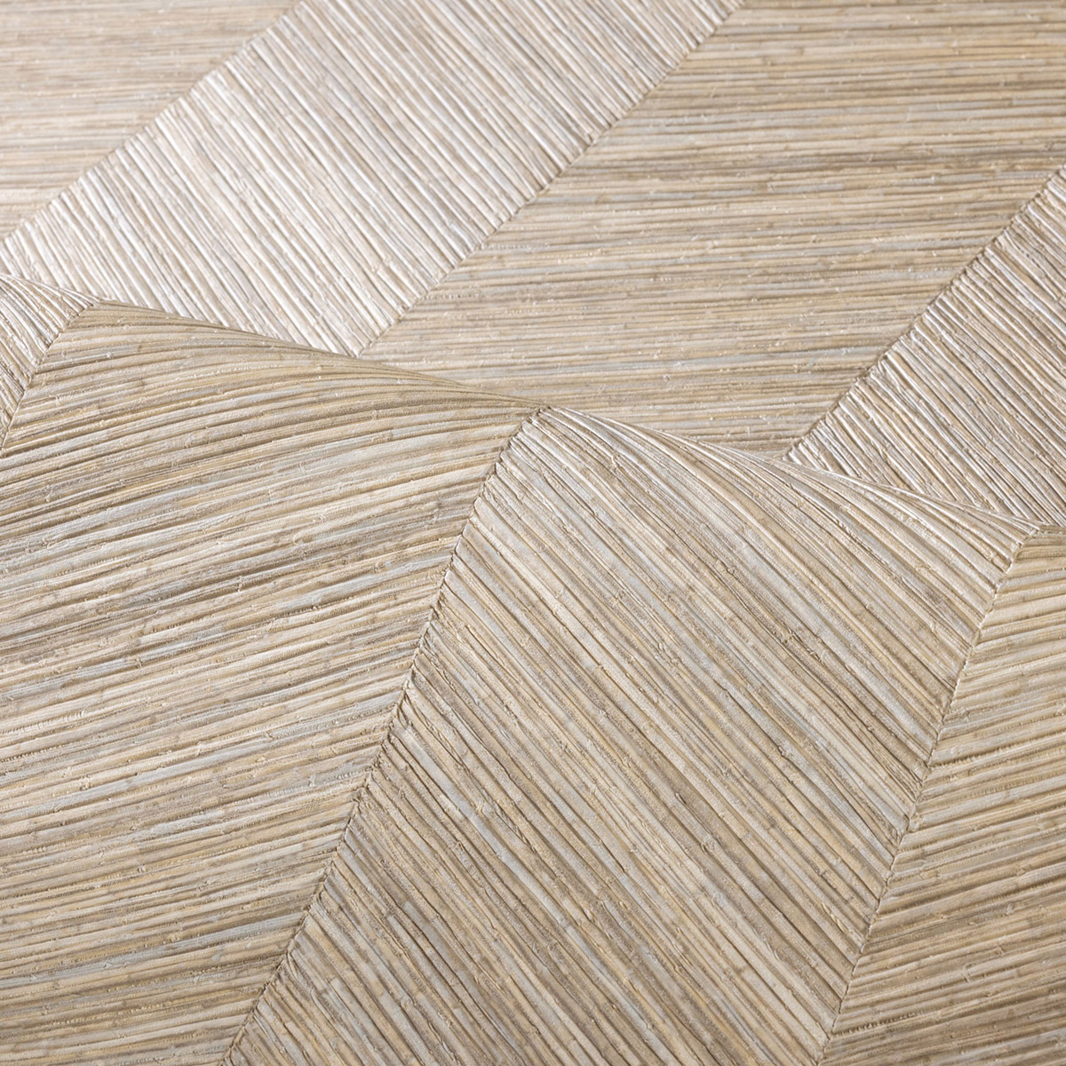 Papier peint Chevron Bois Ocotea grège - Nature sur Mesure de Casamance AMBV | Réf. CAS-B75372548