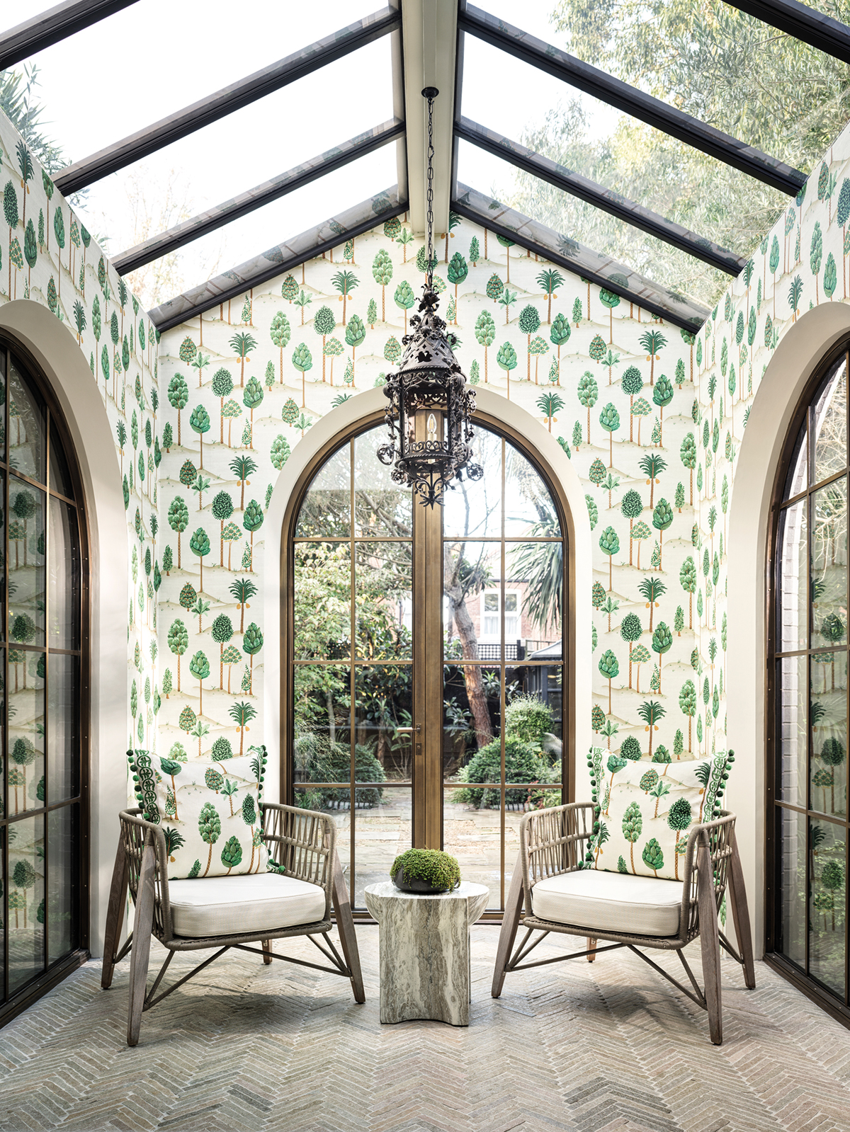 Papier peint Arbre Fruitier Foresta vert - Byzance d'Osborne & Little | Réf. OSB-W7901-01