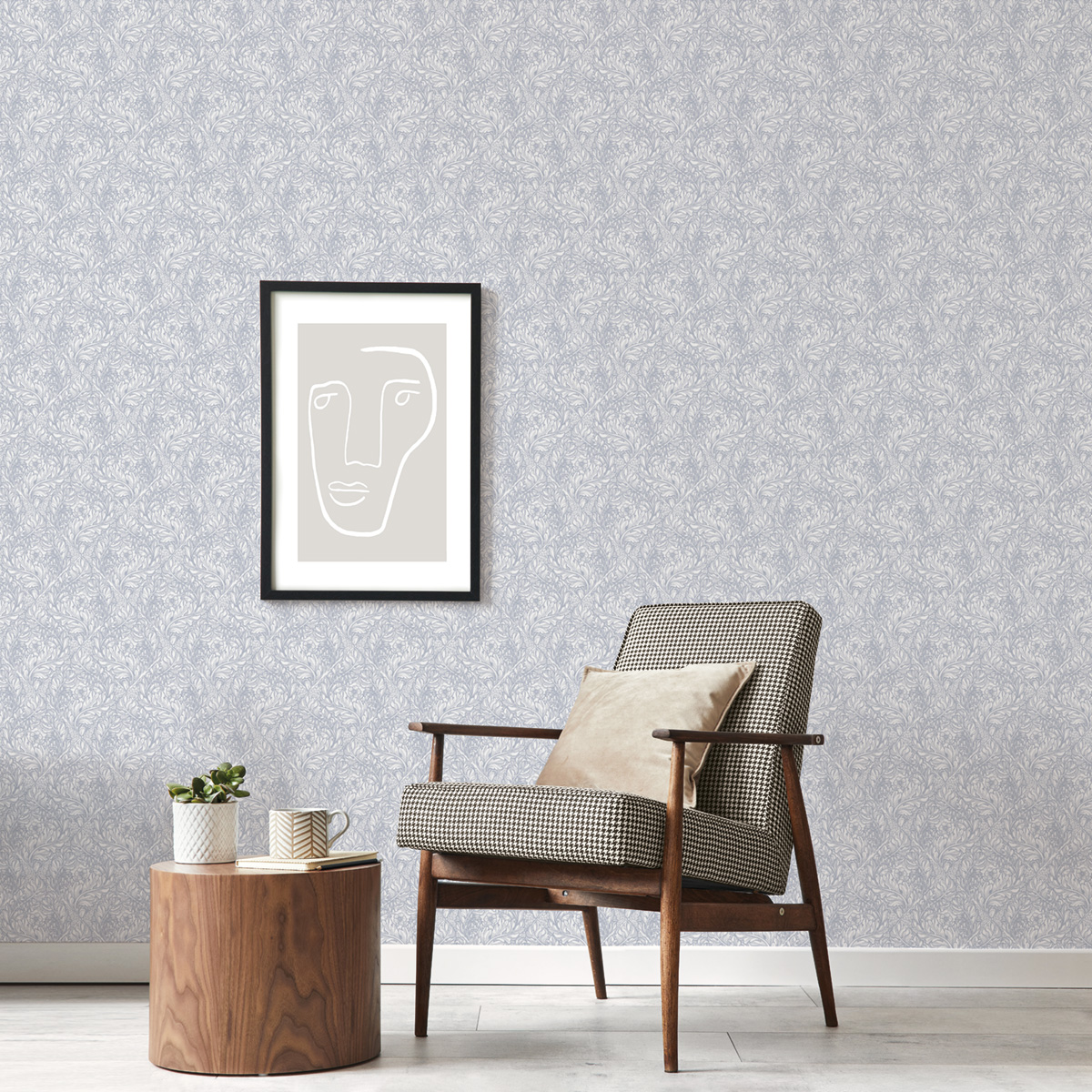 Papier peint Losange Fleuri bleu horizon - The Wall Llewelyn-Bowen de Lutèce | Réf. LTC-LB25101