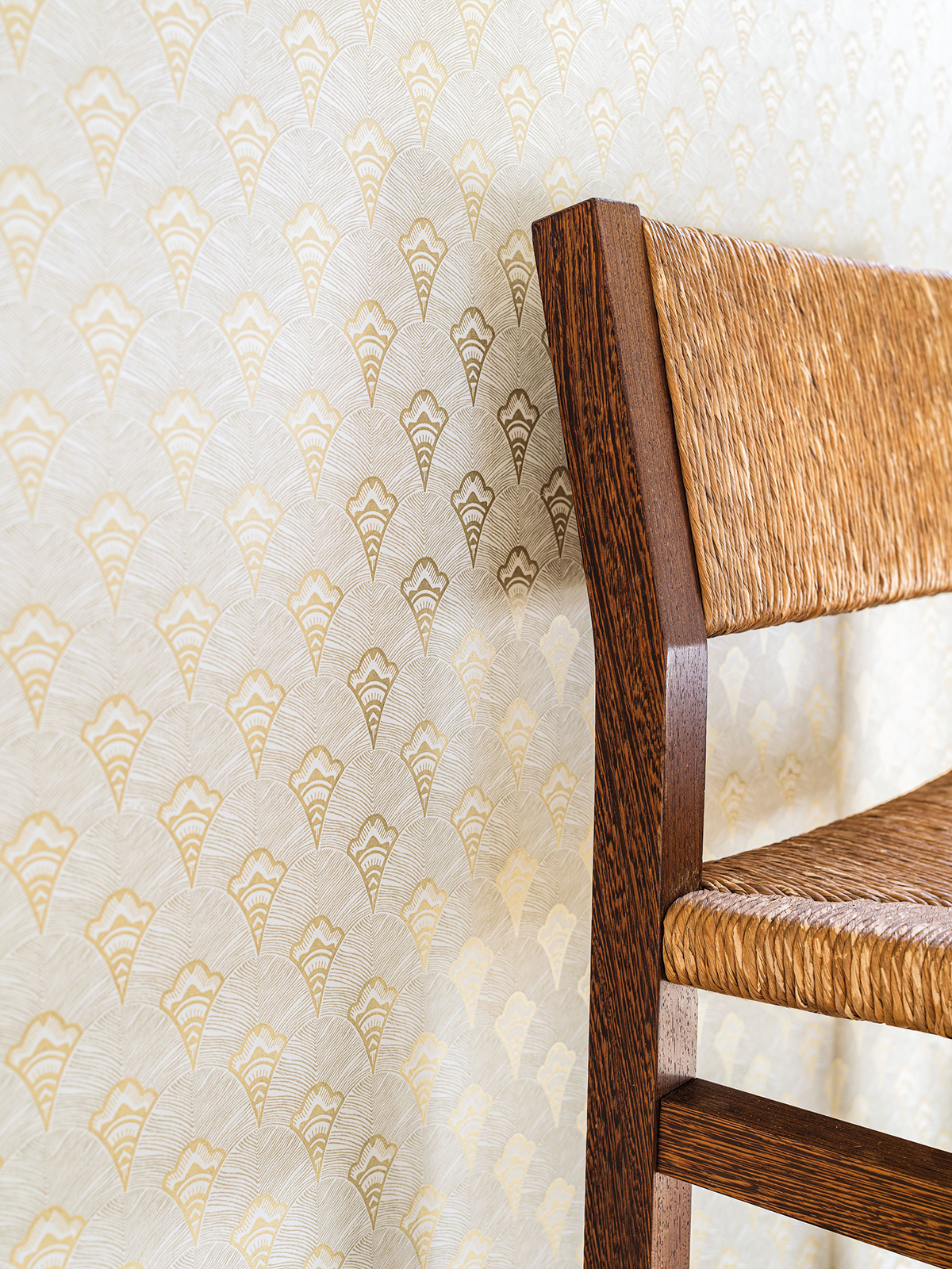 Papier peint Palme Ethnique Adenium doré - Mirage de Casamance | Réf. CAS-75250916