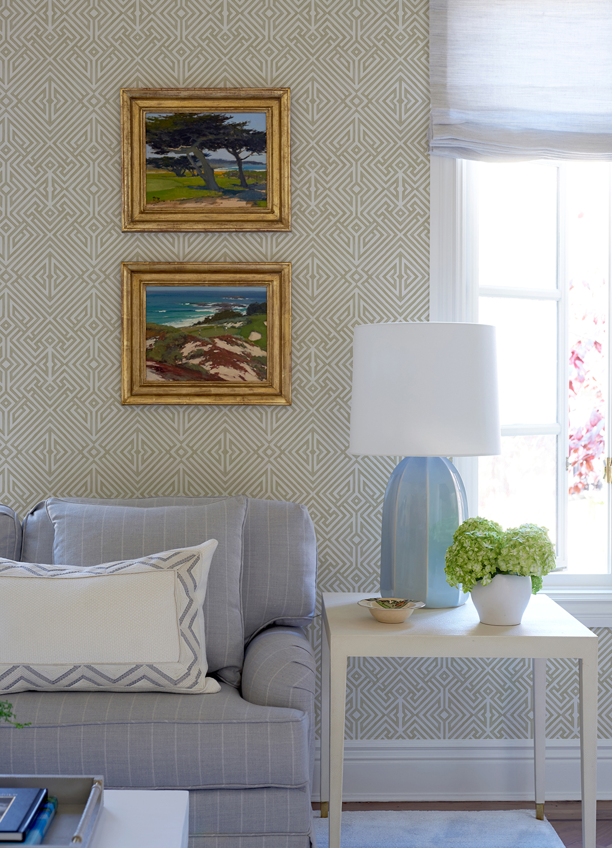 Papier peint Treillis Géométrique Lyon beige doré - Delicatesse de Lutèce | Réf. LTC-FD26851